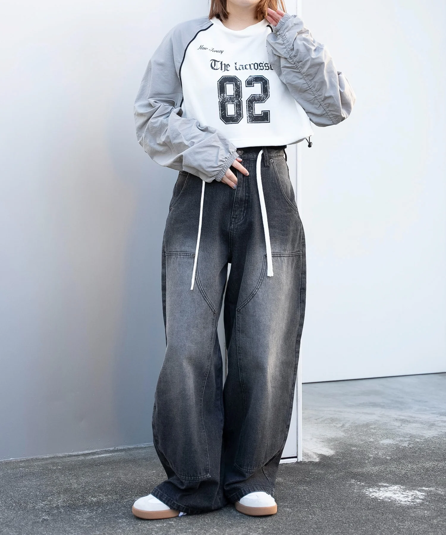 ナイロンスリーブナンバリングスウェット - Image 3