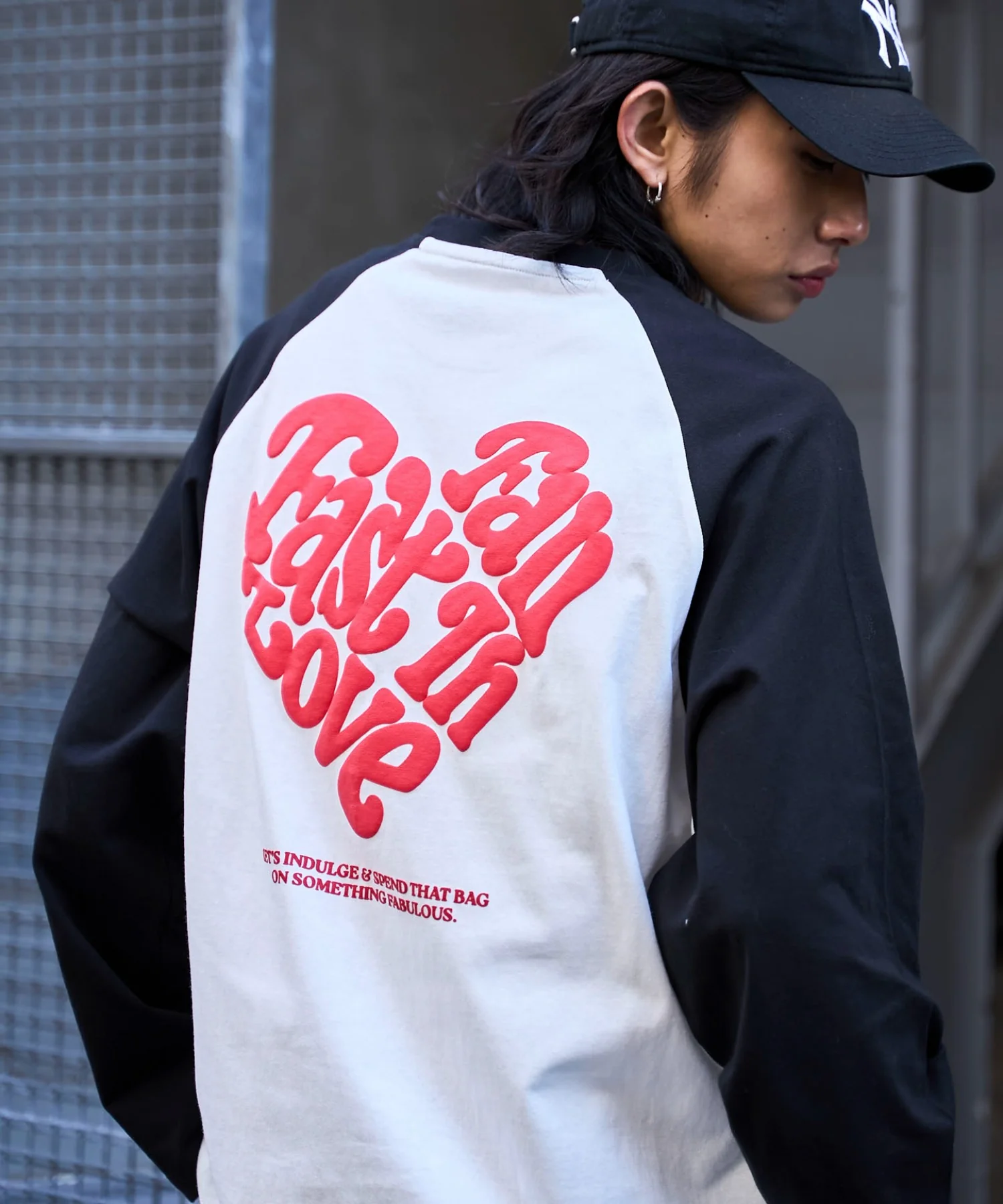 ラグランハートグラフィックT（LS） - Image 15