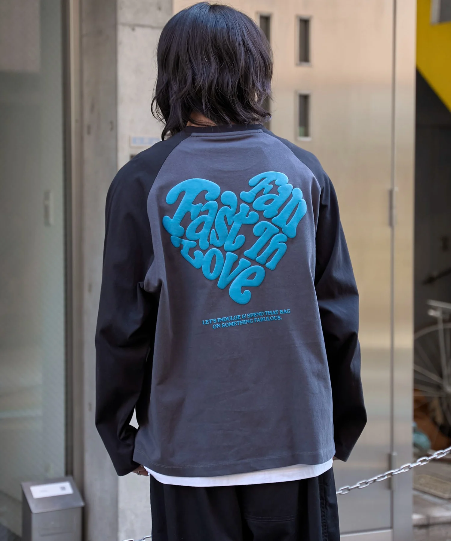 ラグランハートグラフィックT（LS） - Image 19