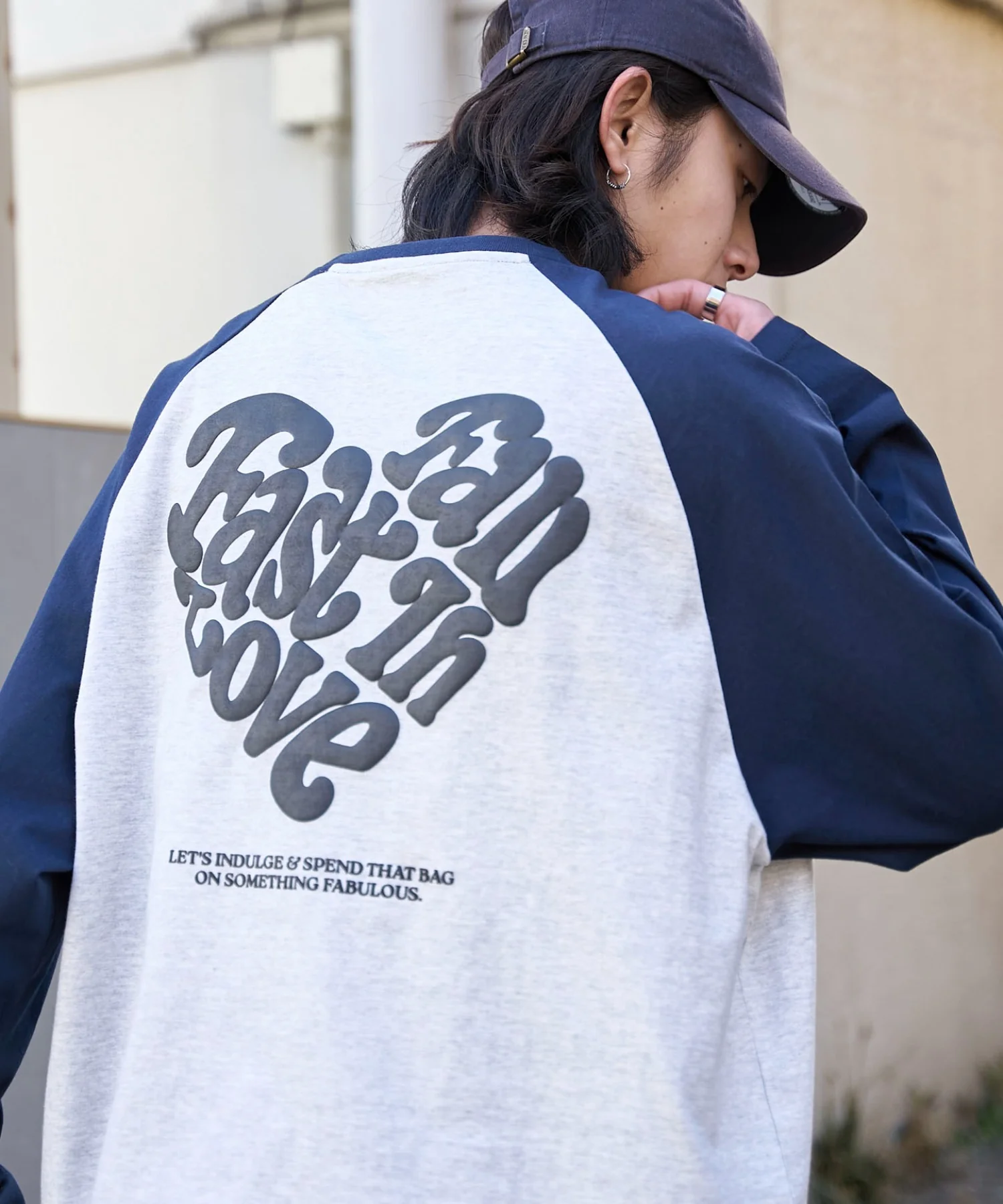 ラグランハートグラフィックT（LS） - Image 29