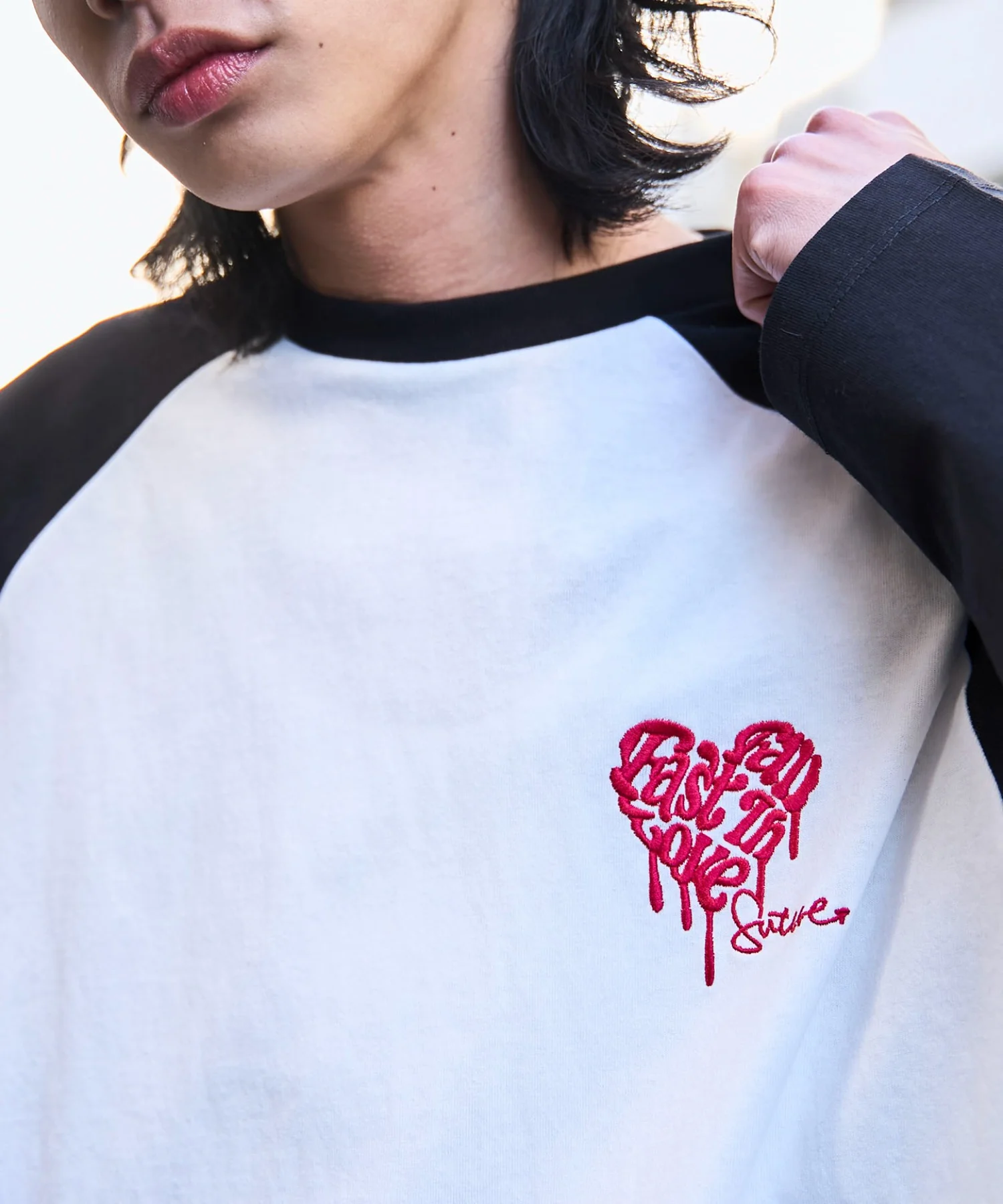 ラグランハートグラフィックT（LS） - Image 9