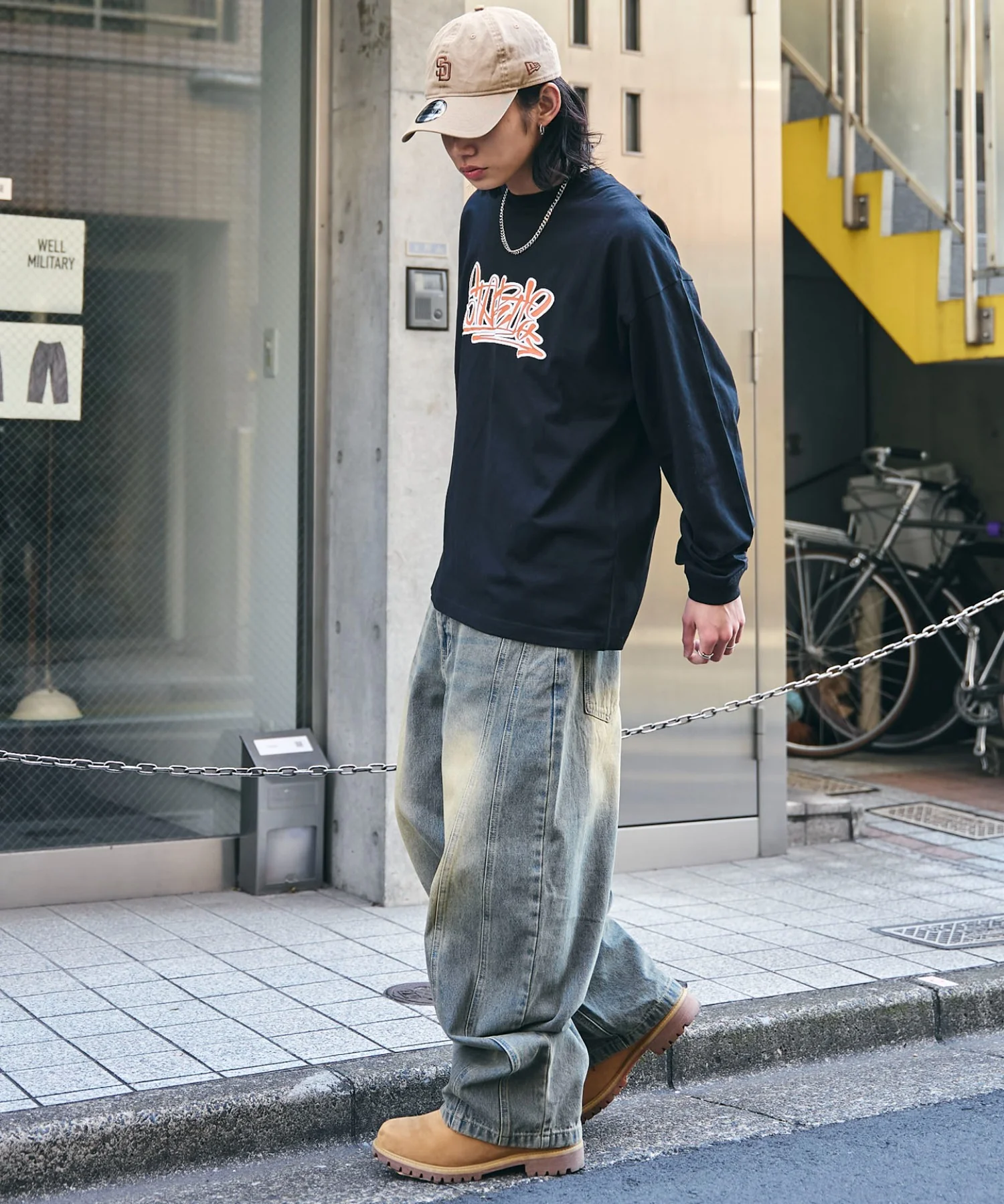 アクセ付きグラフィックプリントT(LS) - Image 5
