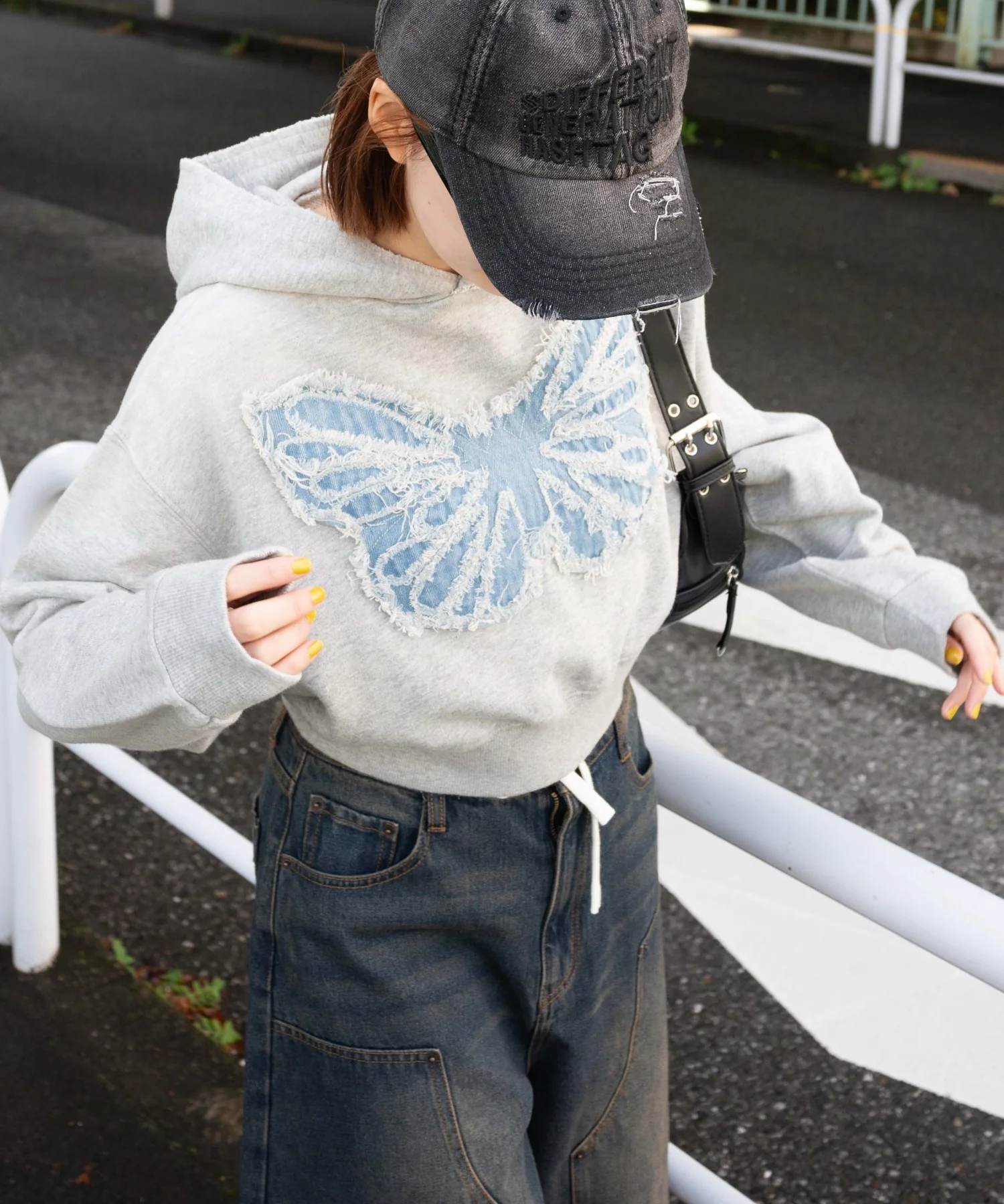 ヴィンテージウォッシュバタフライショートパーカー - Image 10