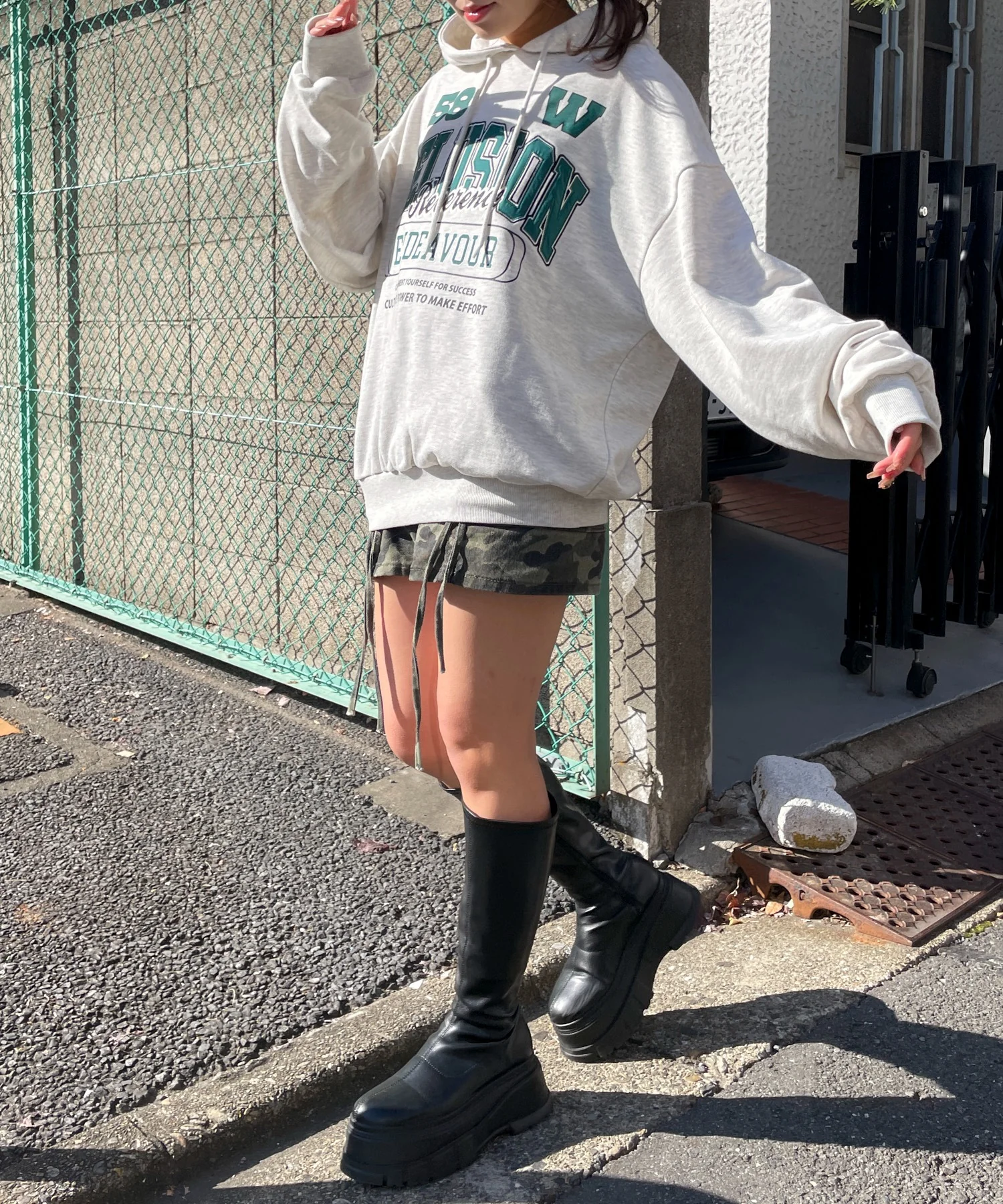 ロゴビッグプルパーカー - Image 12