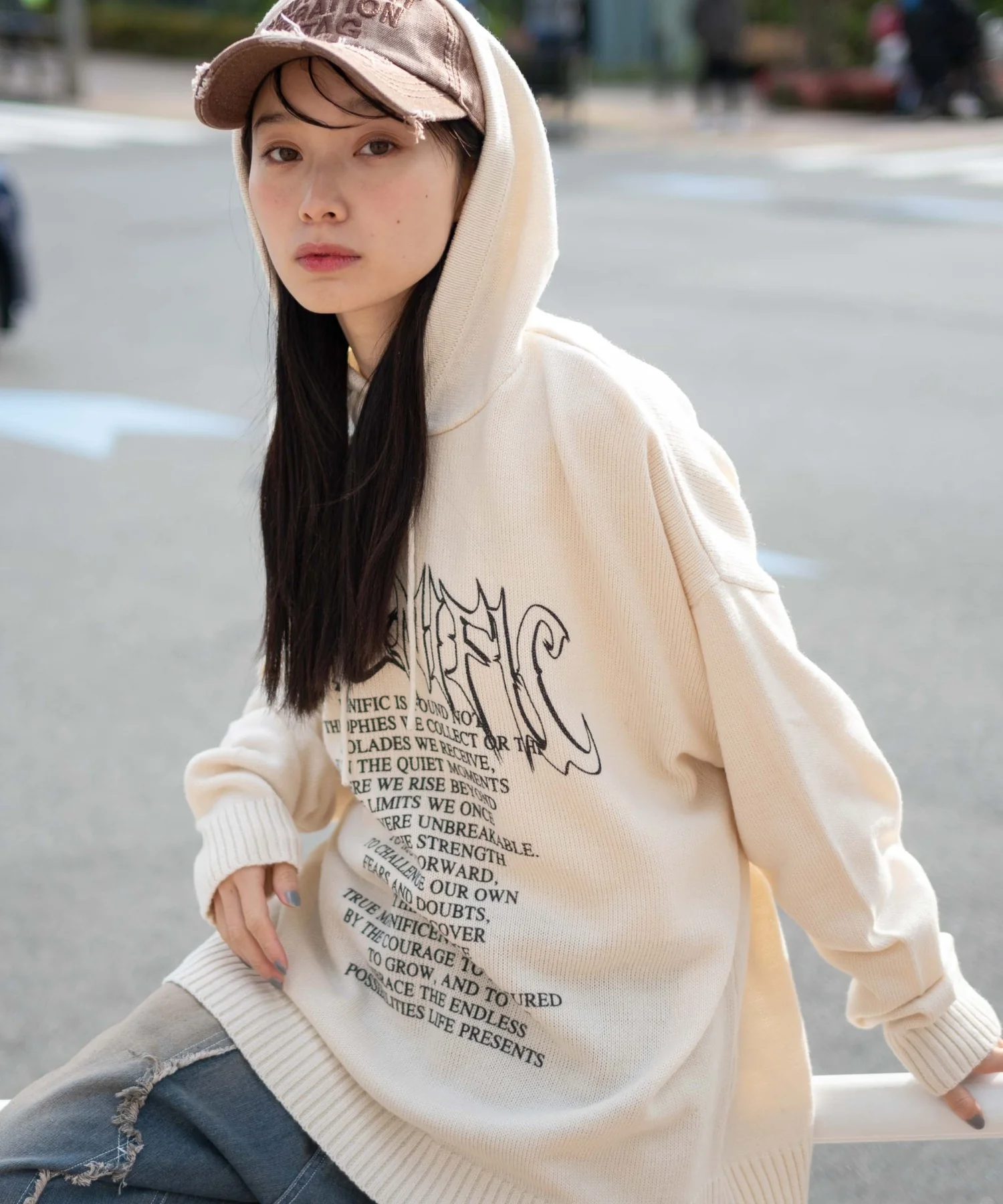 グラフィックプリントニットパーカー - Image 15