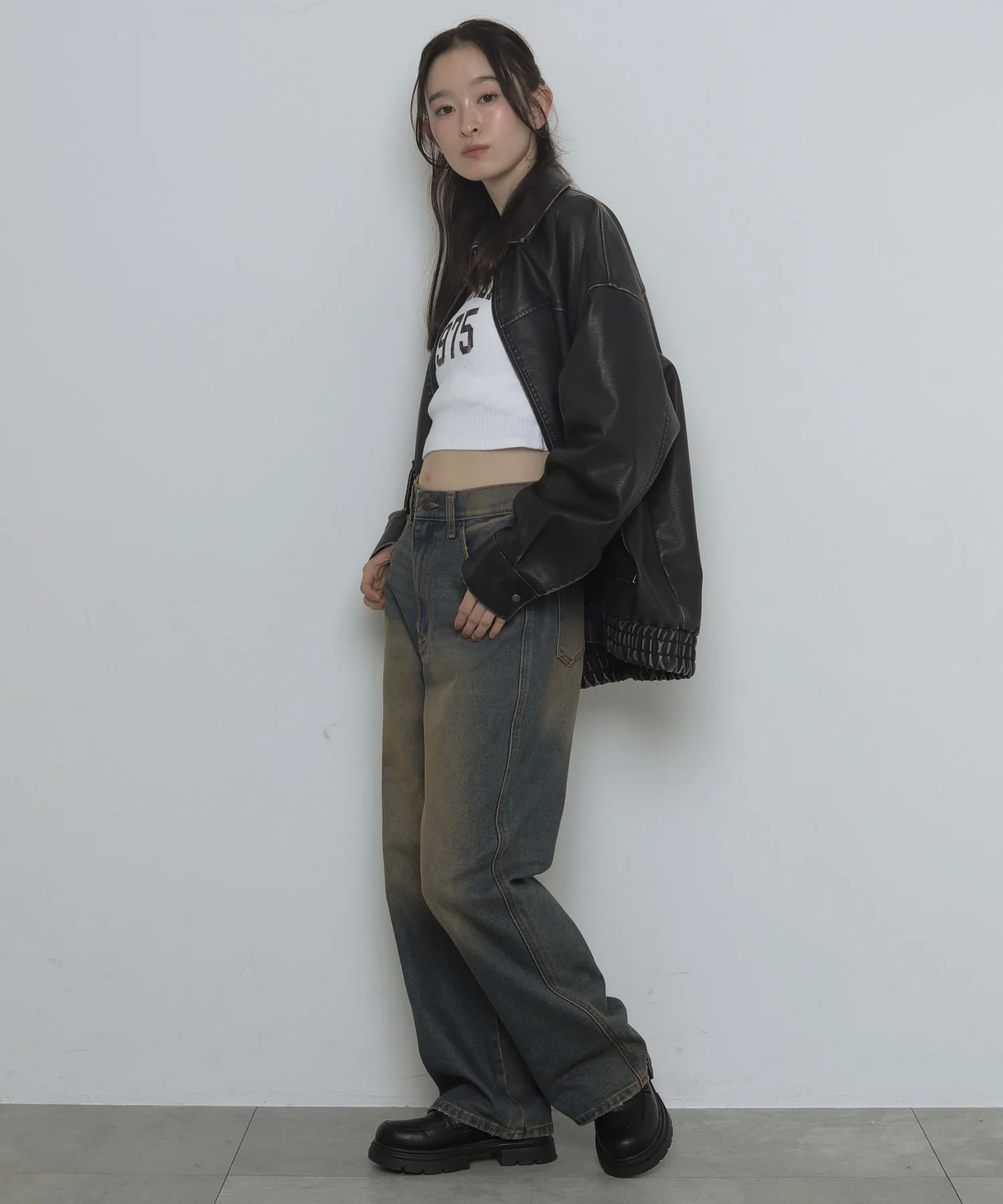 ストレートデニムパンツ - Image 11
