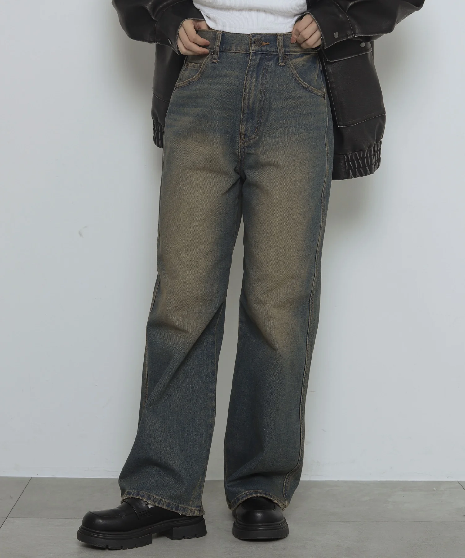 ストレートデニムパンツ - Image 32