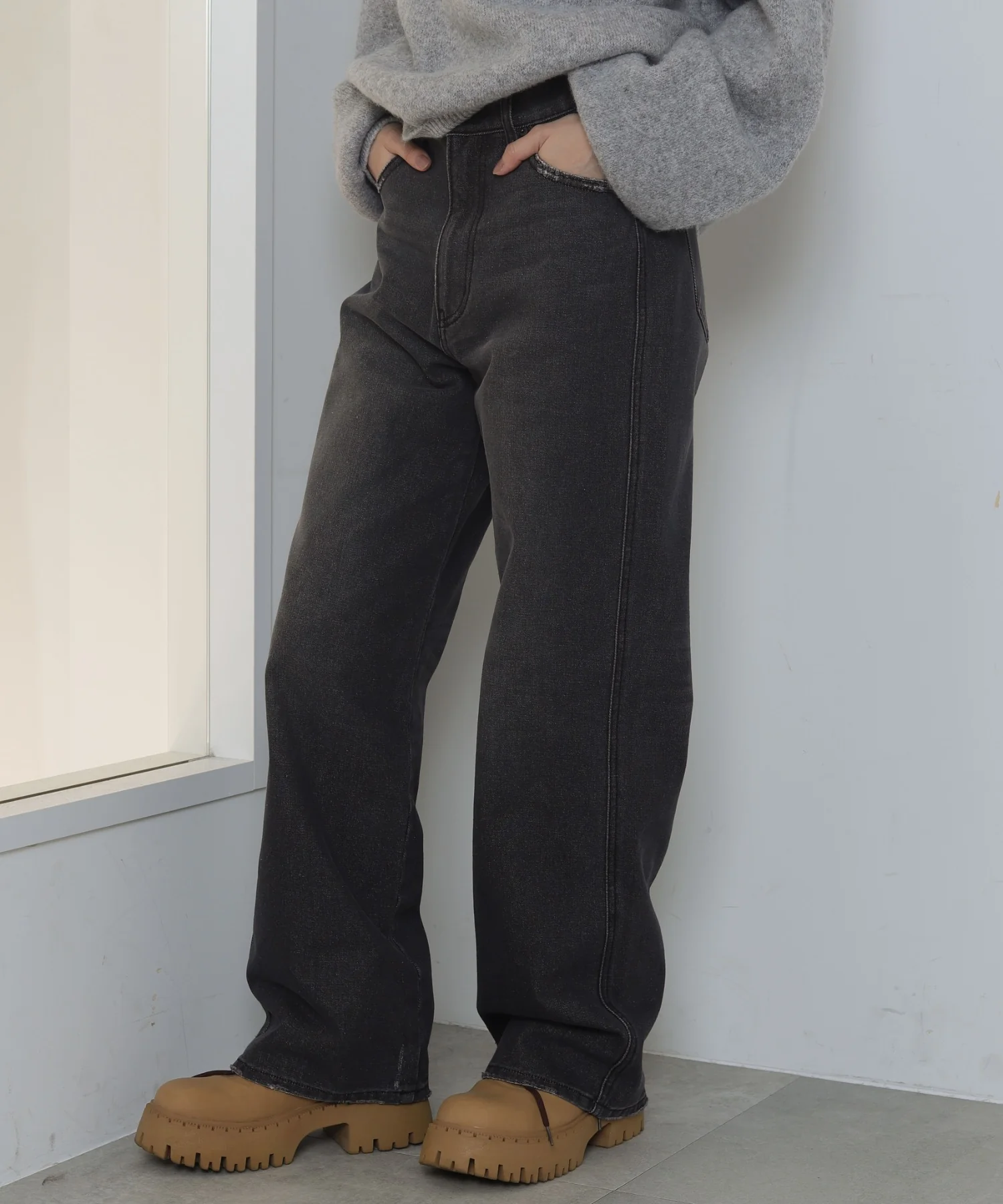 ストレートデニムパンツ - Image 44