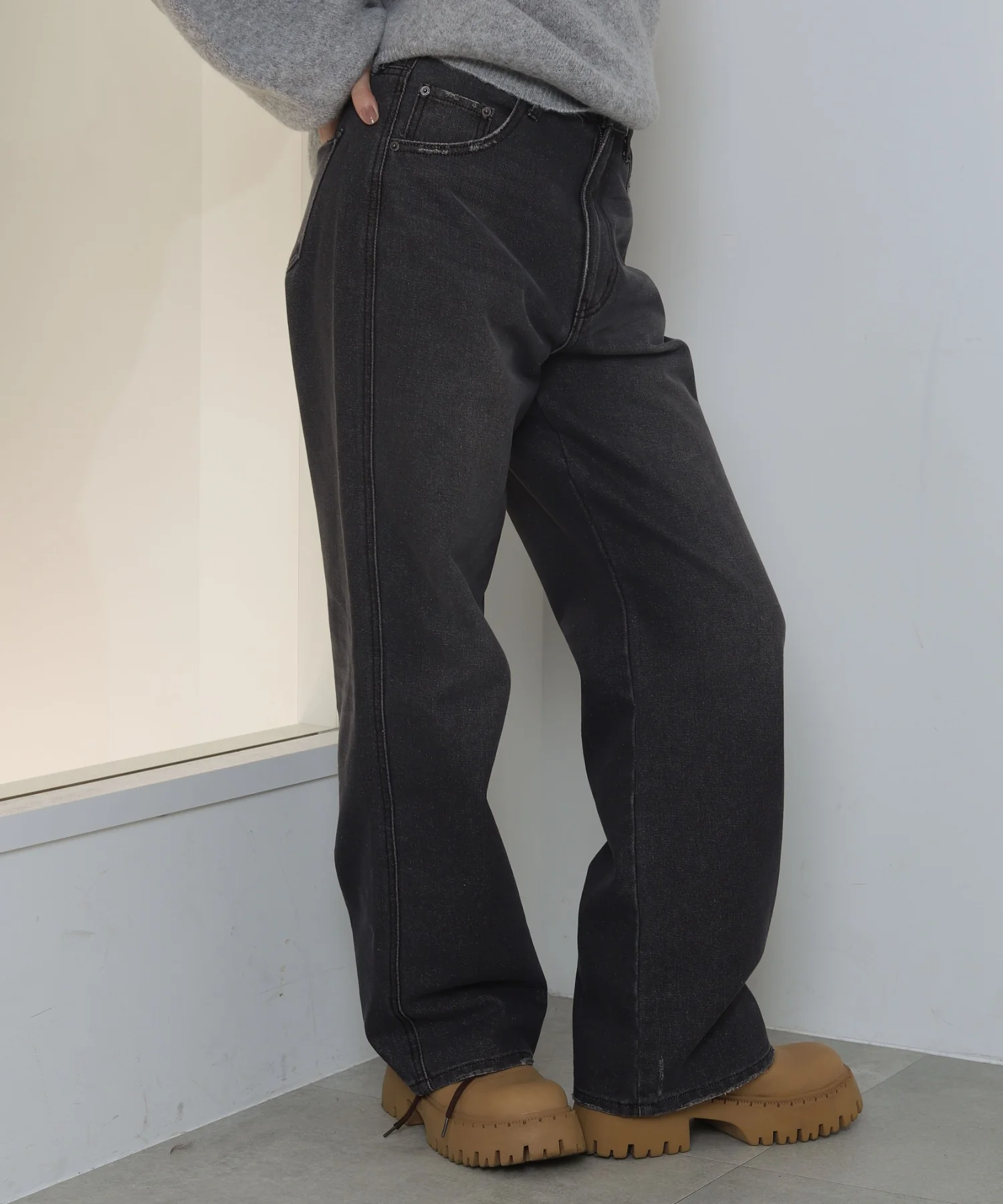 ストレートデニムパンツ - Image 7