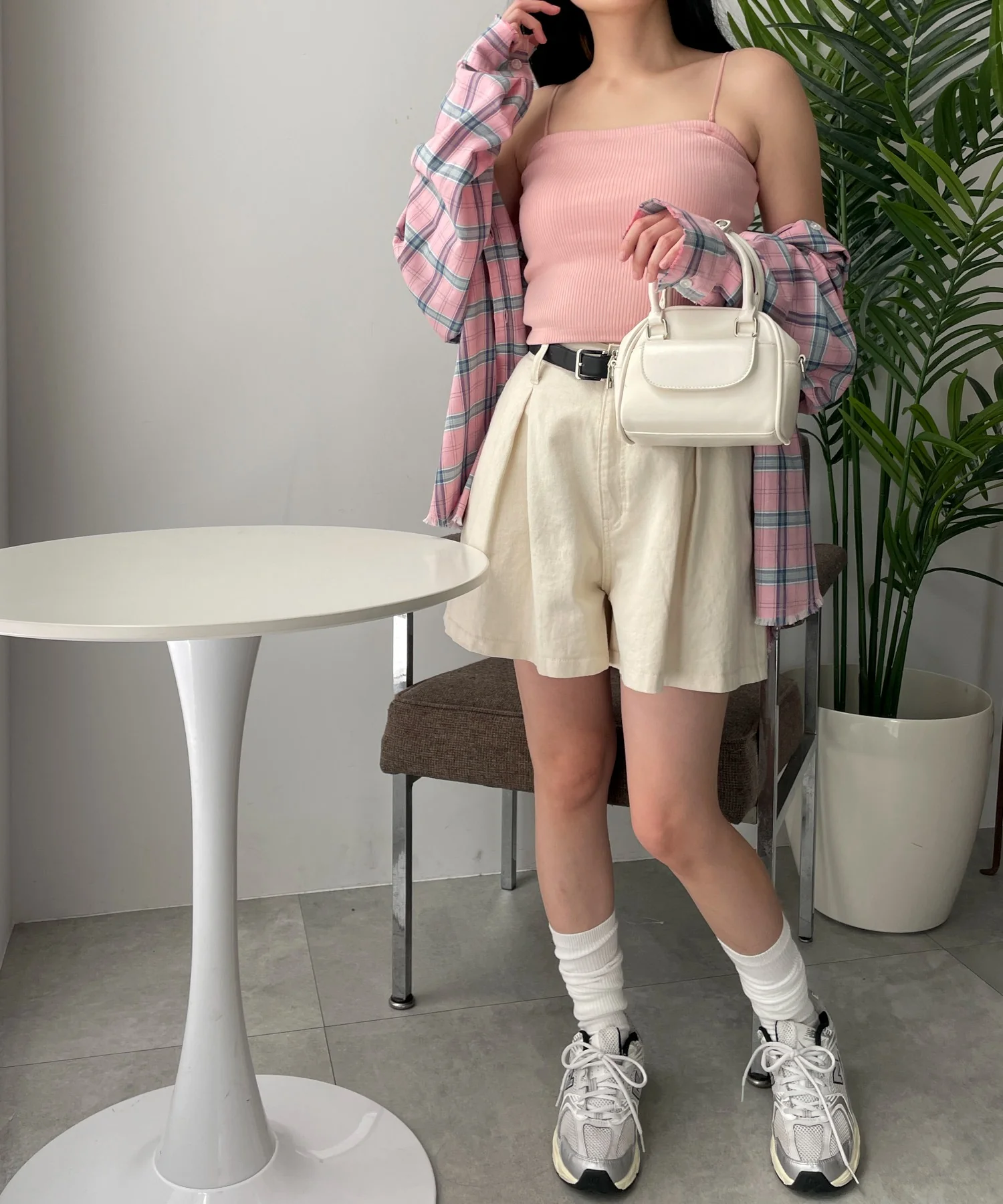 なちゅ盛れカップインショートキャミ - Image 32