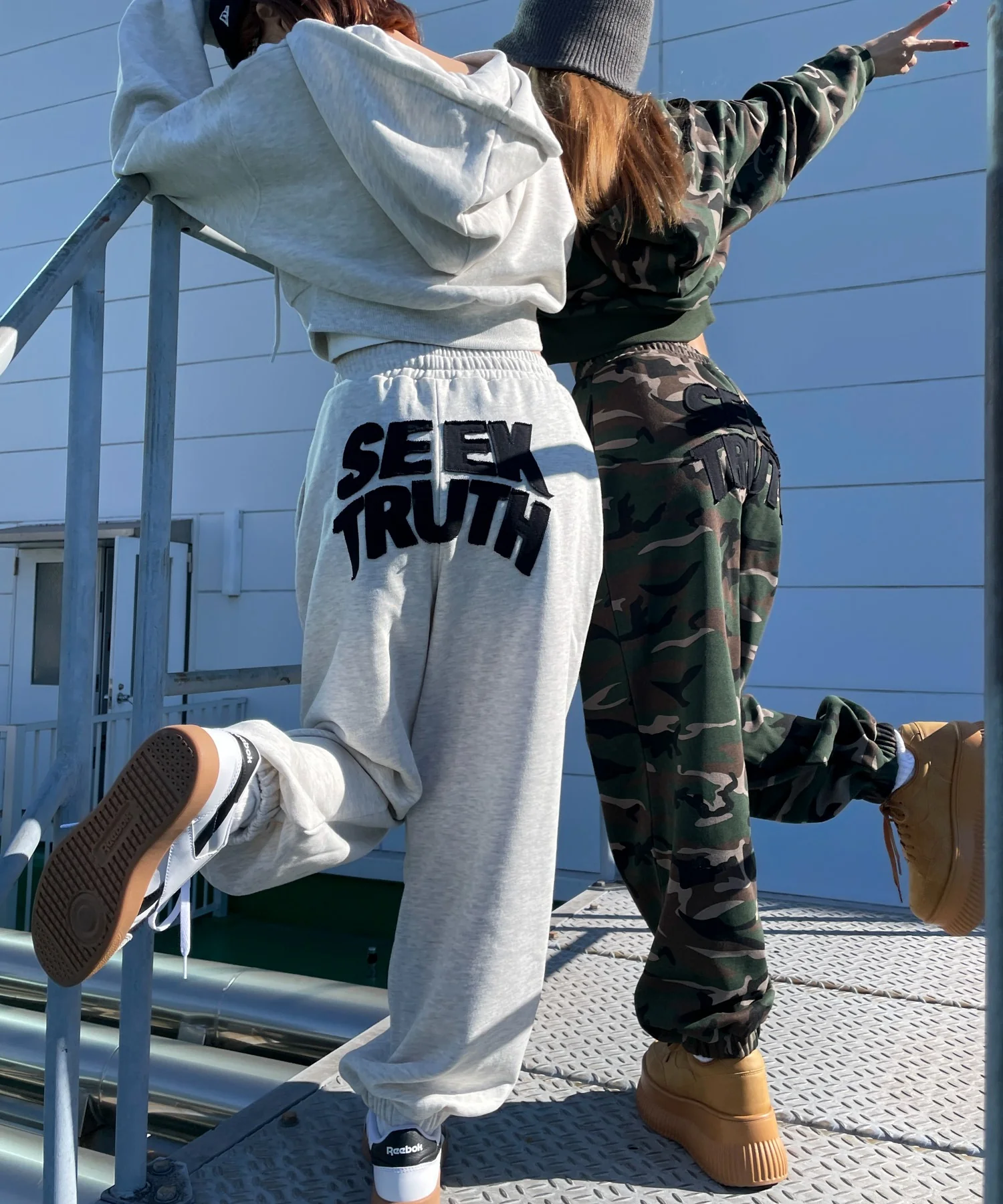 ヒップロゴスウェットパンツ - Image 4