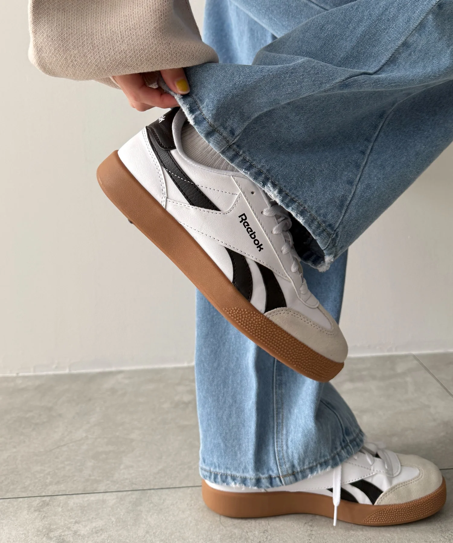カーブラインバレルレッグデニムパンツ - Image 5