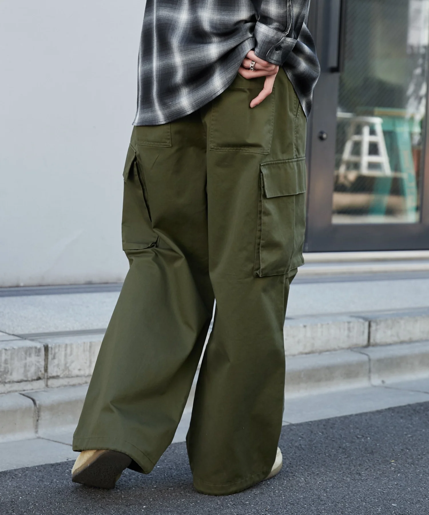 イージーワイドカーゴパンツ - Image 16