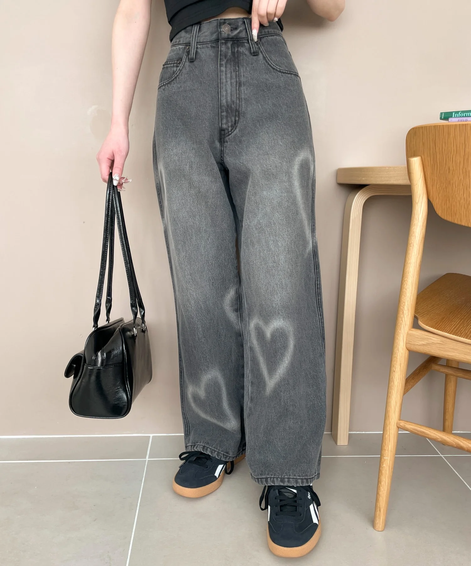 スプレーペイントストレートデニムパンツ - Image 2