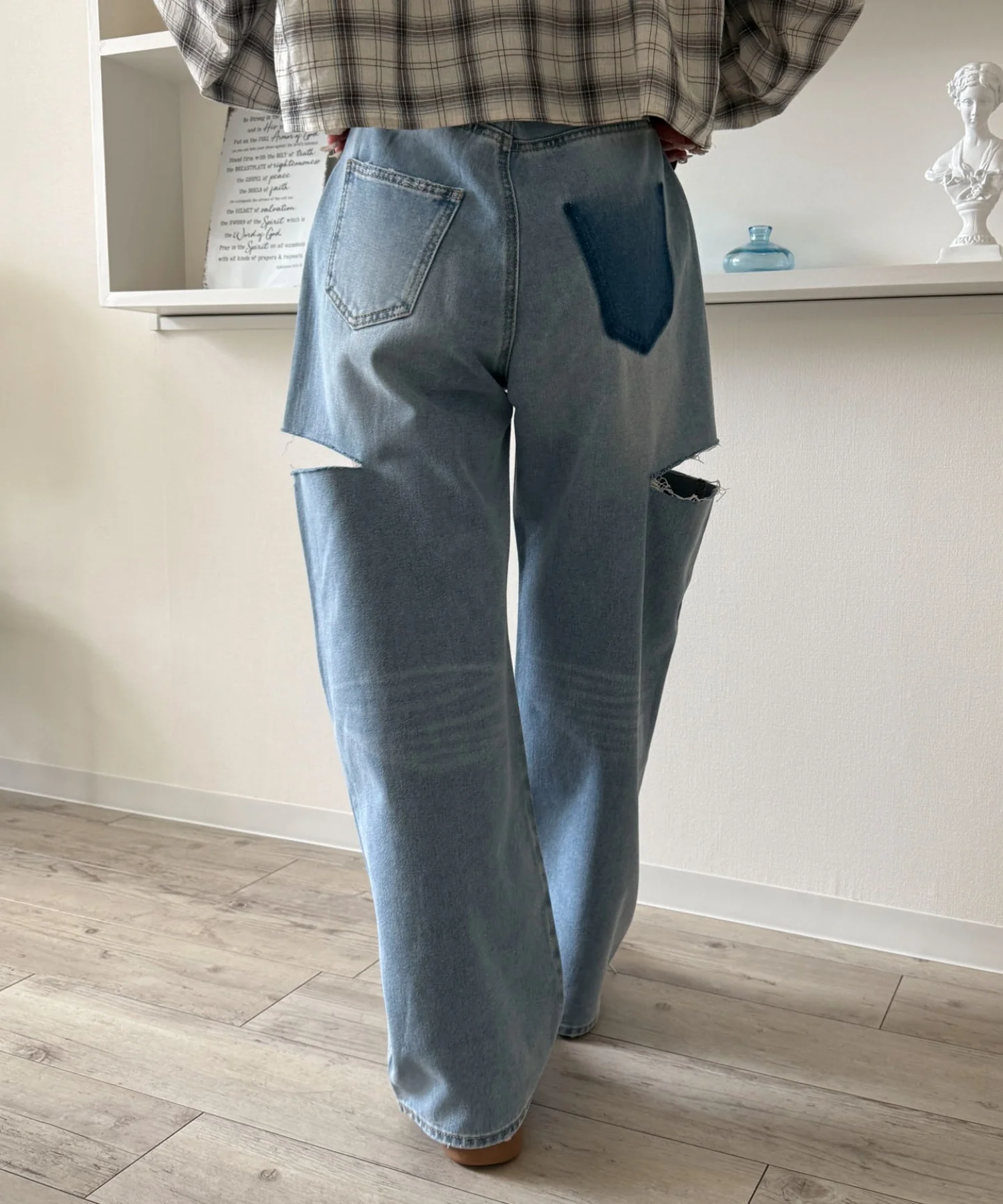 サイドカットデニムストレートパンツ - Image 14