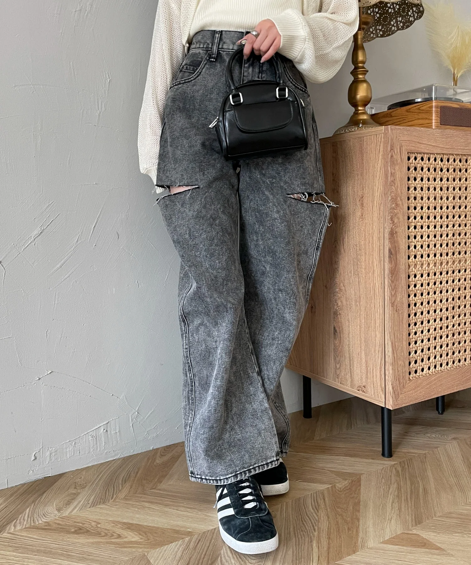 サイドカットデニムストレートパンツ - Image 16
