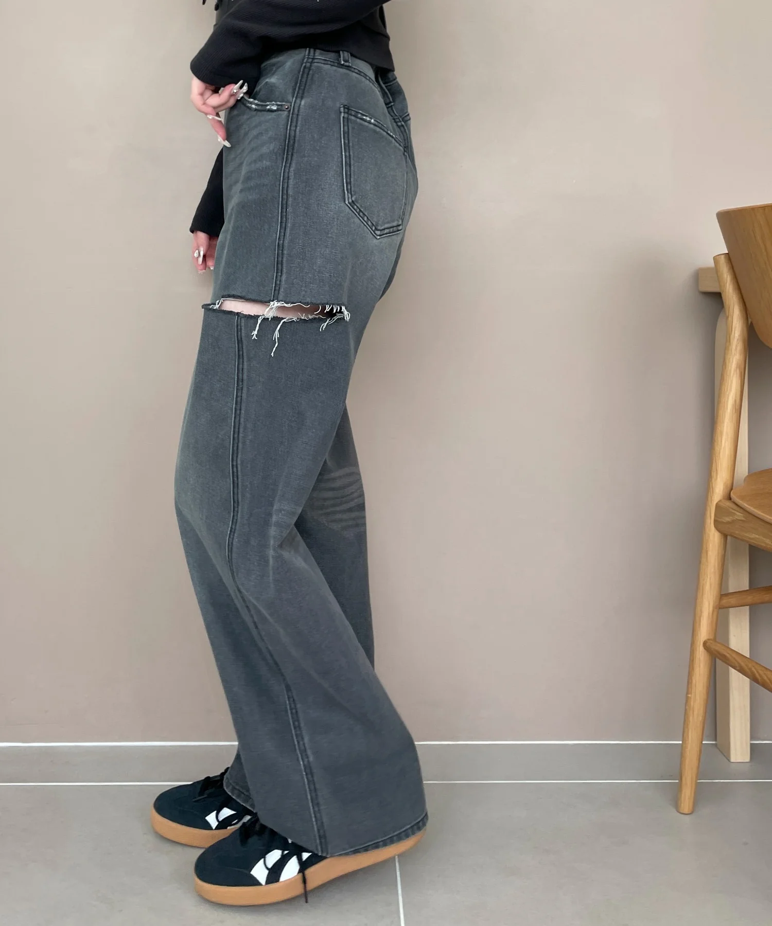 サイドカットデニムストレートパンツ - Image 21