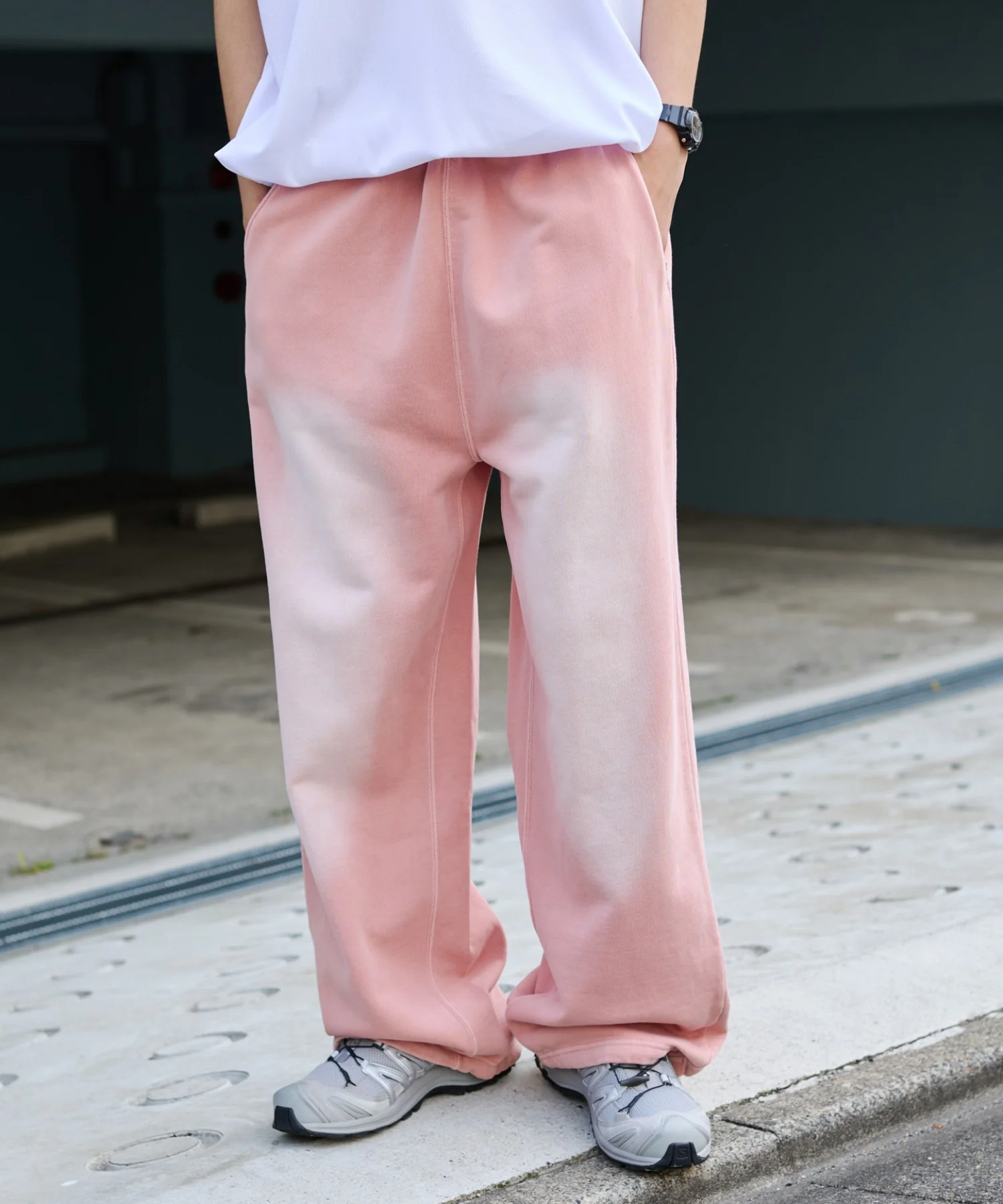 アシッドウォッシュグラフィックスウェットパンツ - Image 8