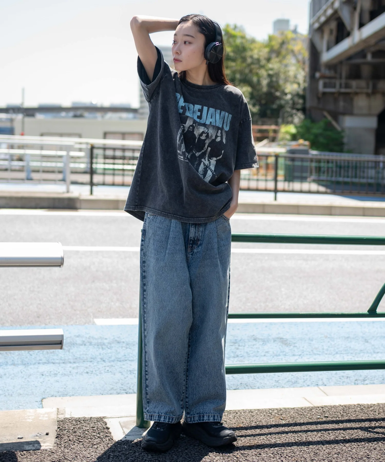 ルーズテーパードデニムパンツ - Image 8