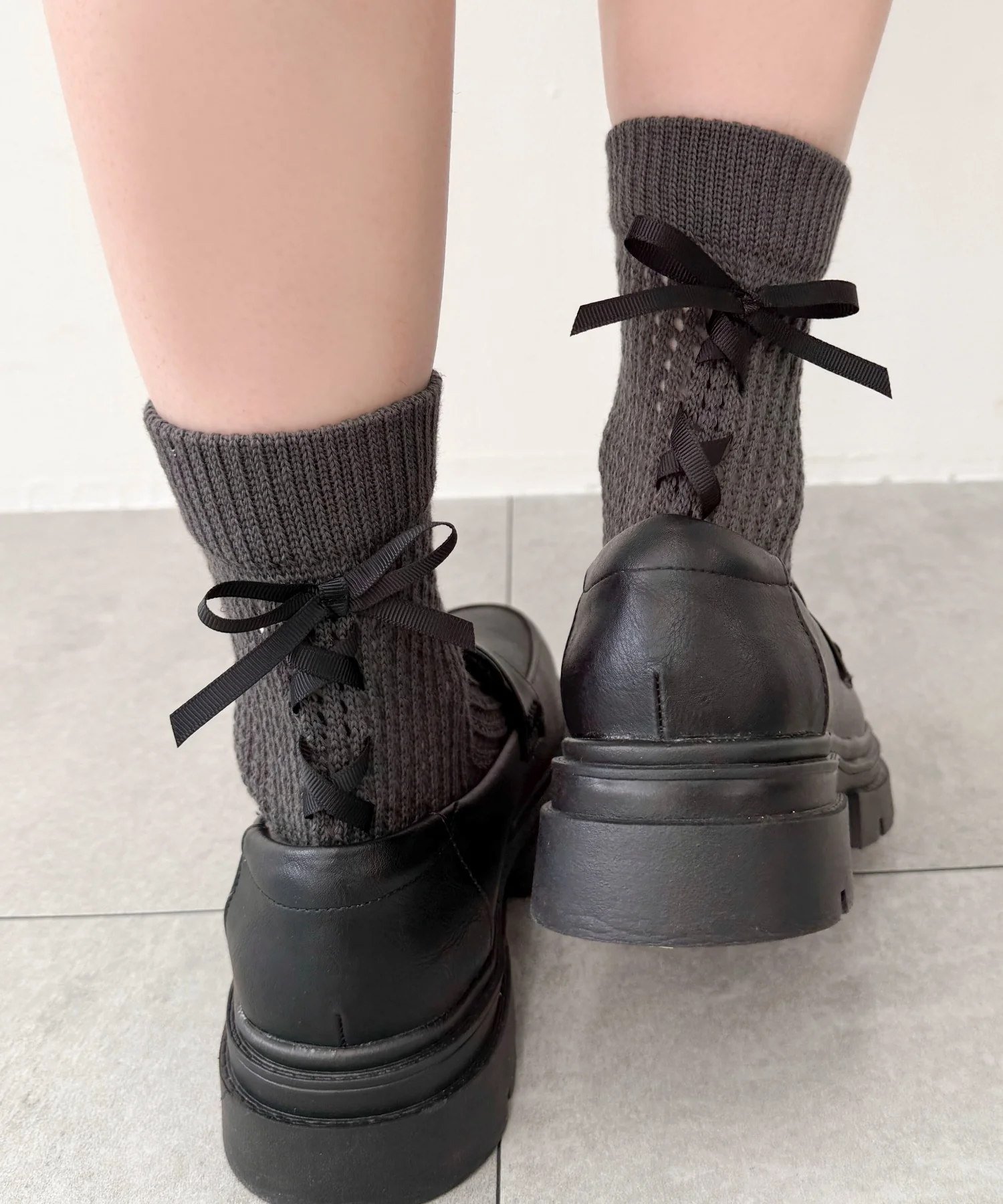 レースアップリボンソックス(23-25cm) - Image 5