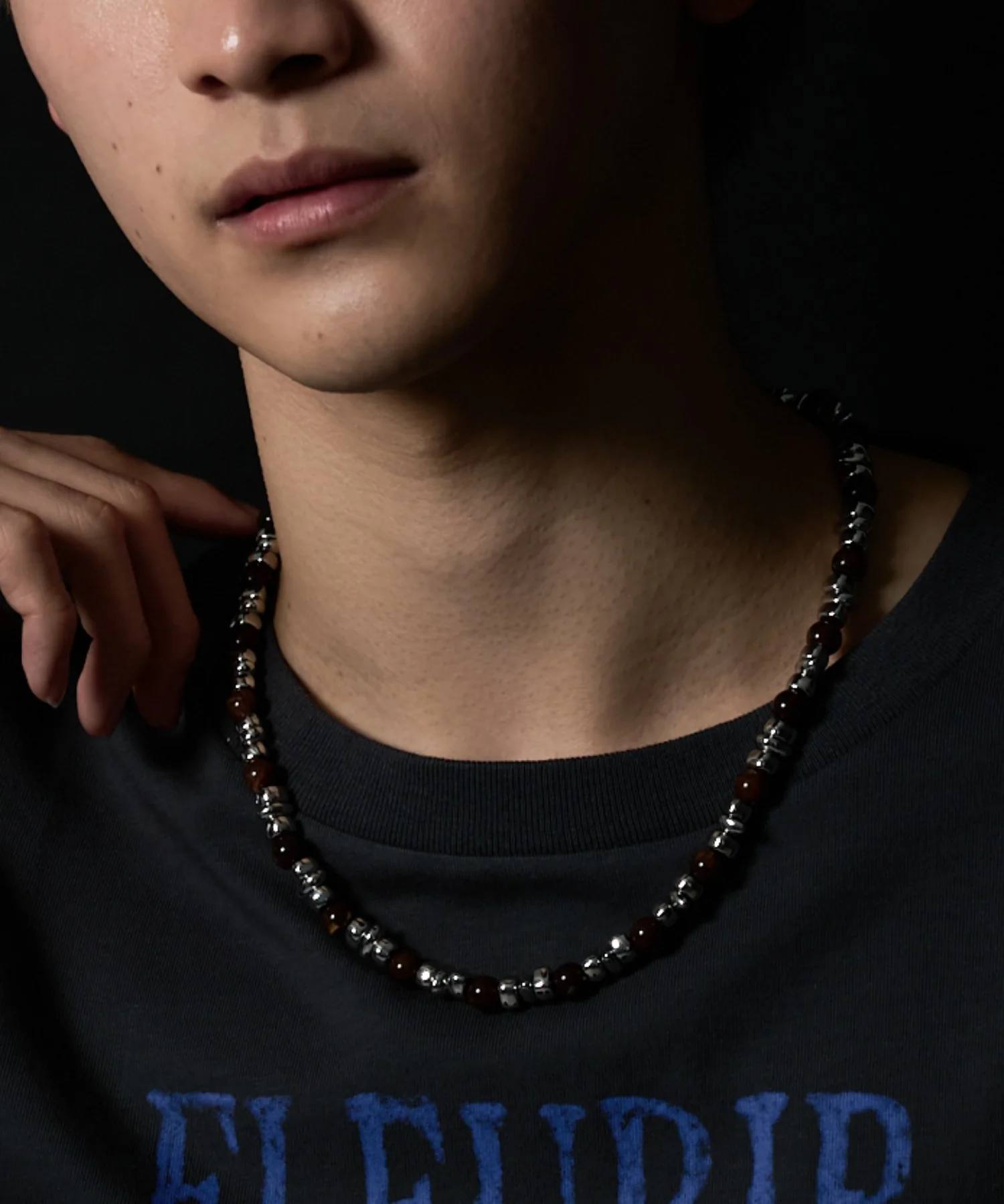 Mクラックデザインネックレス - Image 12