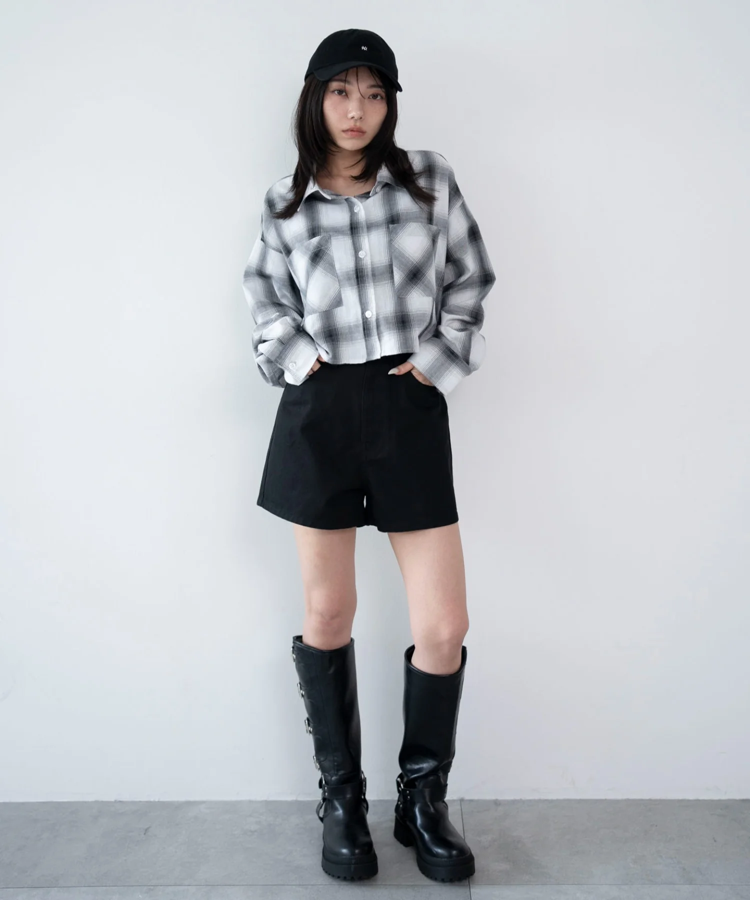 デニムショートパンツ - Image 29