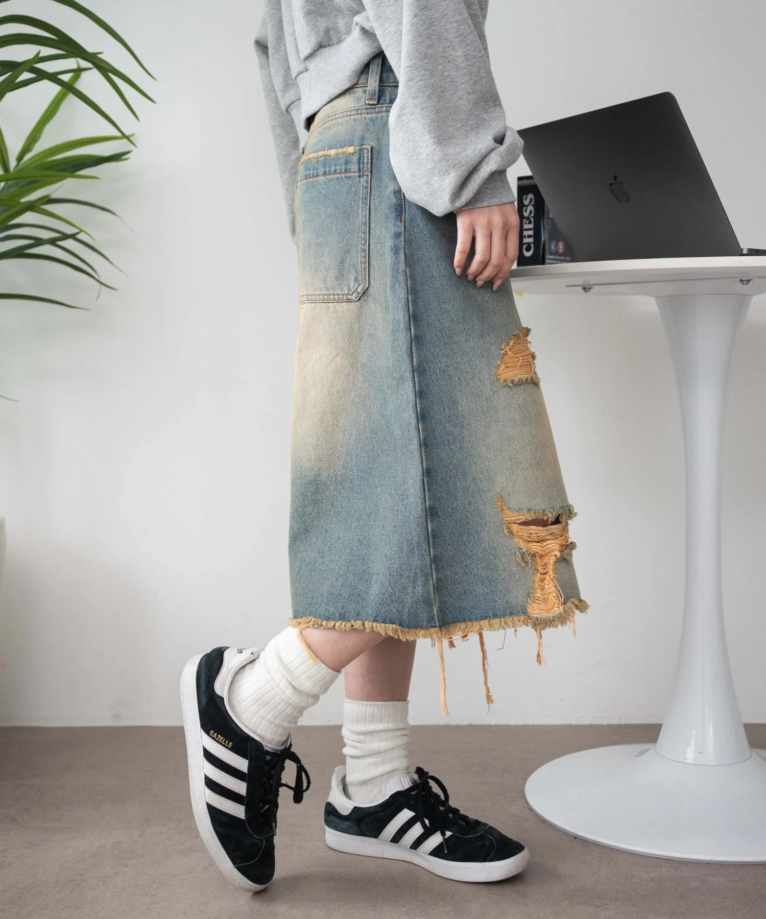 ヴィンテージウォッシュダメージバギーハーフパンツ - Image 10