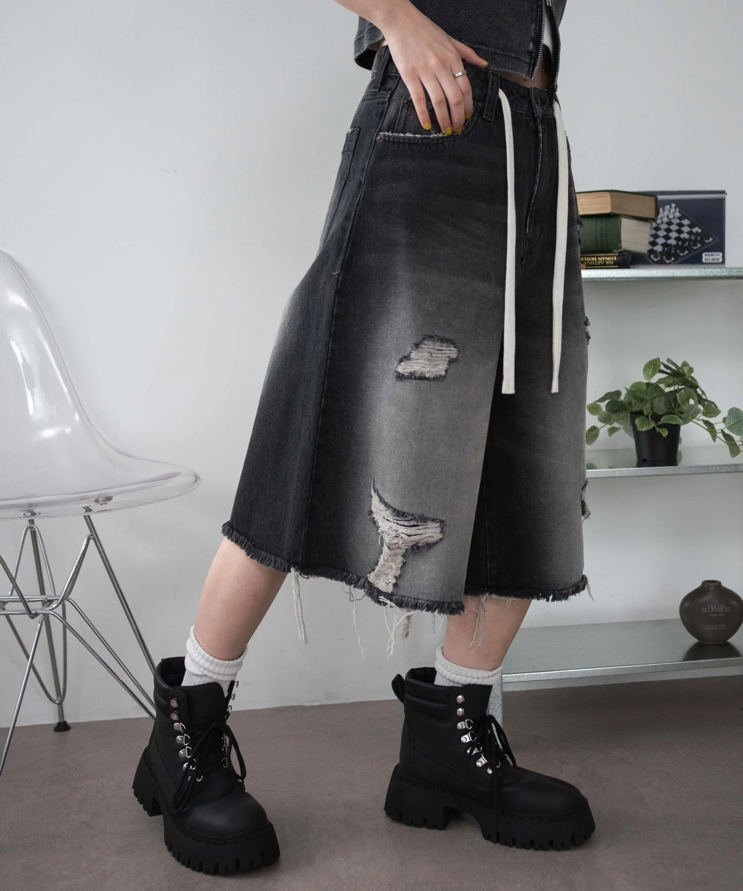ヴィンテージウォッシュダメージバギーハーフパンツ - Image 15