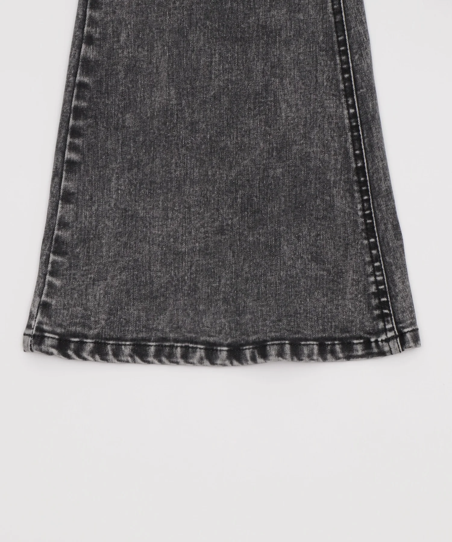 カットアウトリボンストレッチデニムフレアパンツ - Image 25