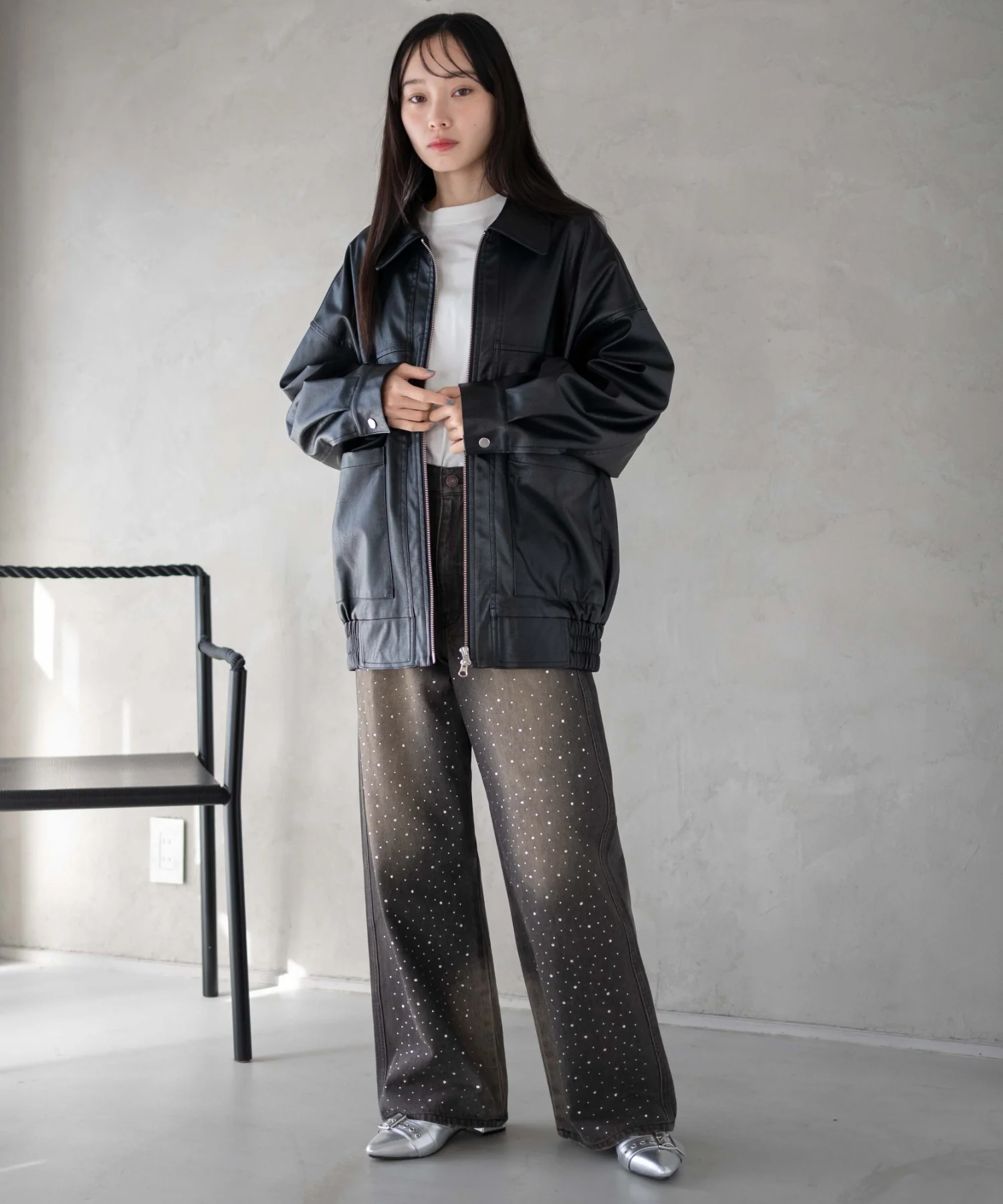ラインストーンストレートデニムパンツ - Image 4