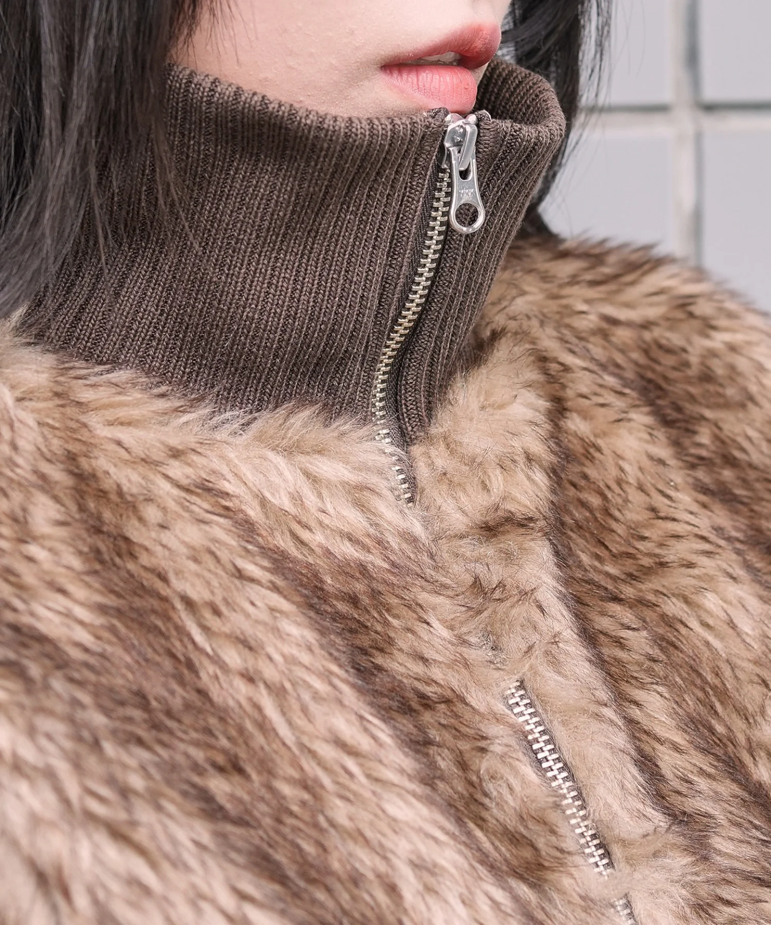 フェイクファーショートブルゾン - Image 11