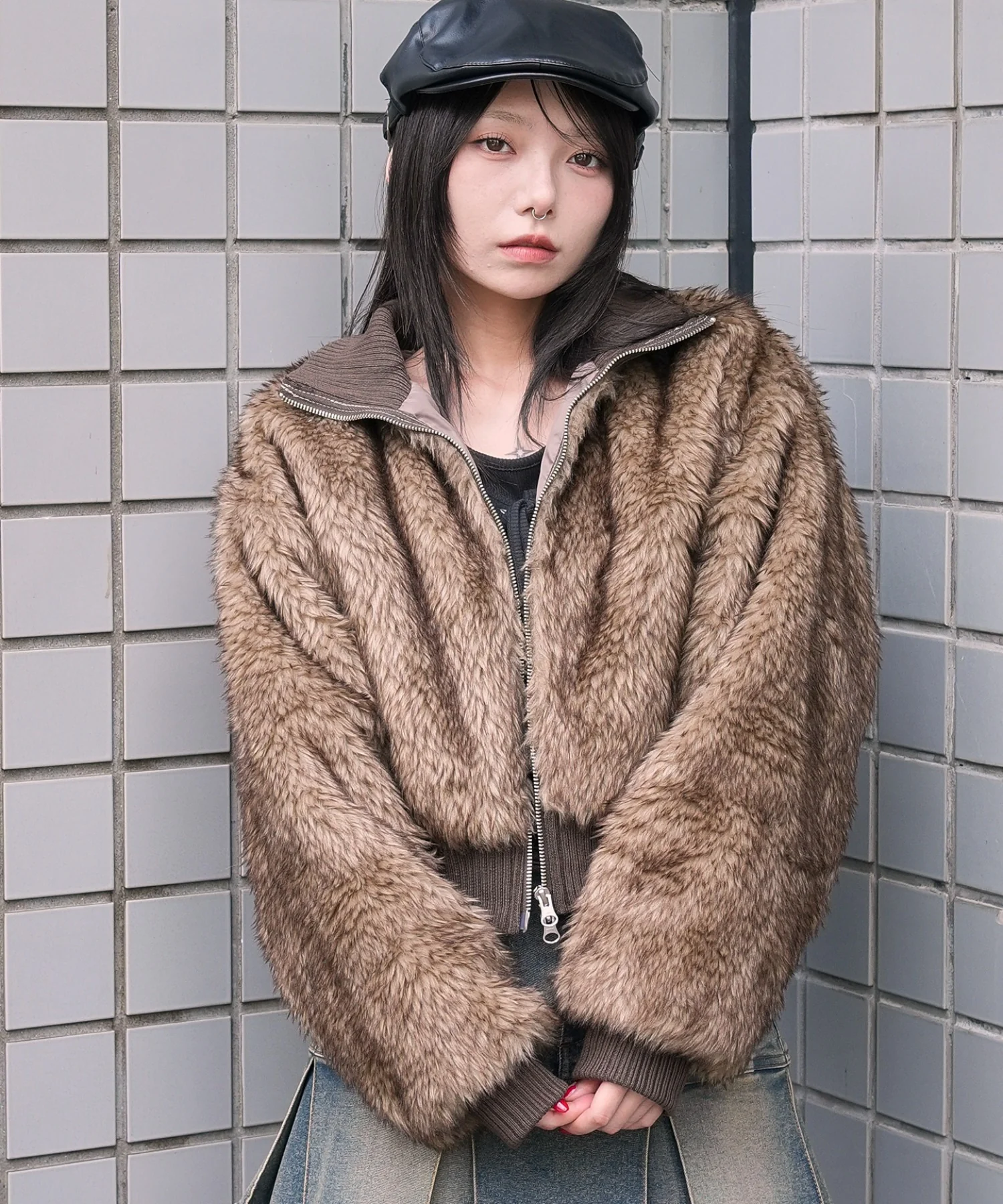 フェイクファーショートブルゾン - Image 16