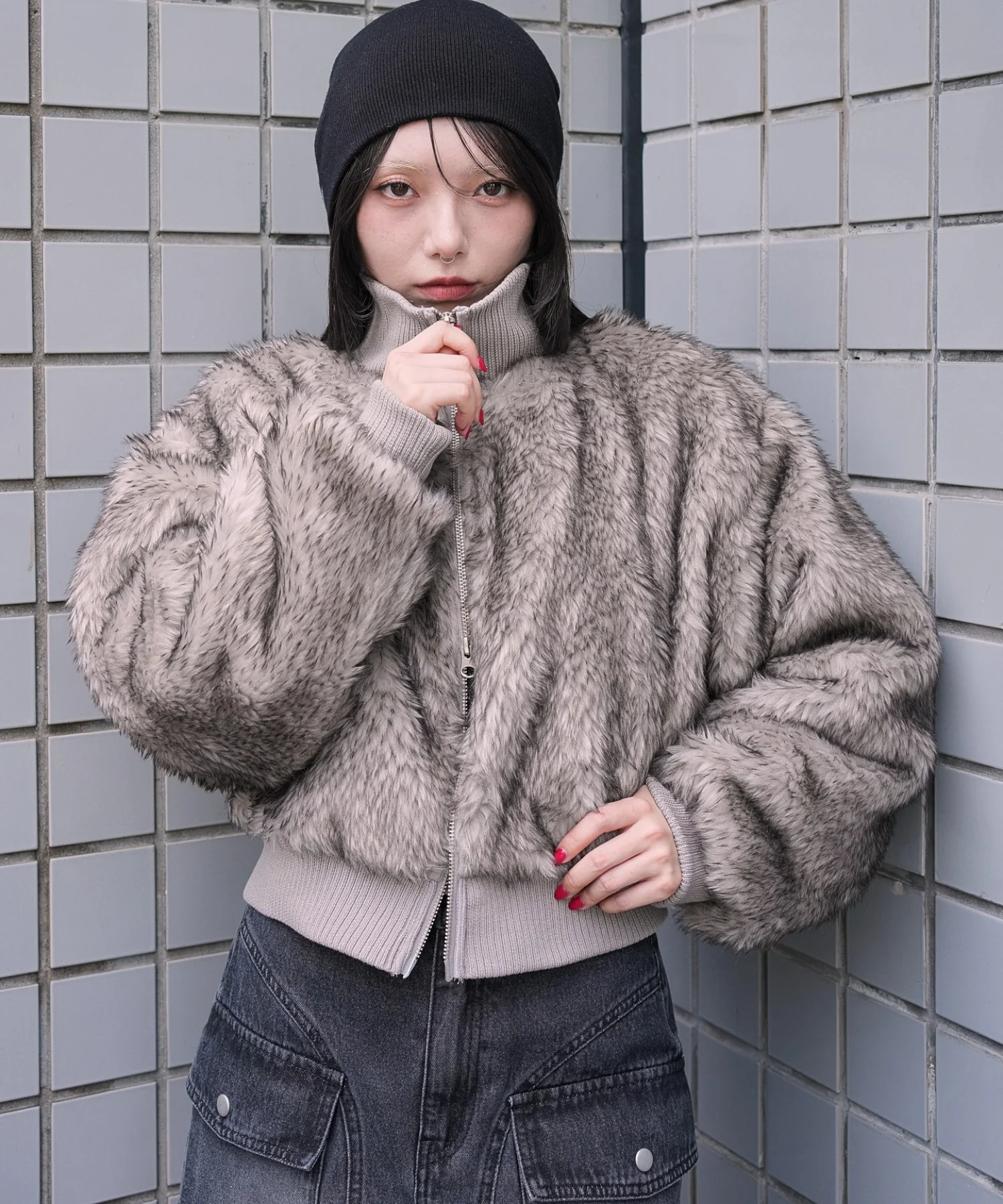 フェイクファーショートブルゾン - Image 5