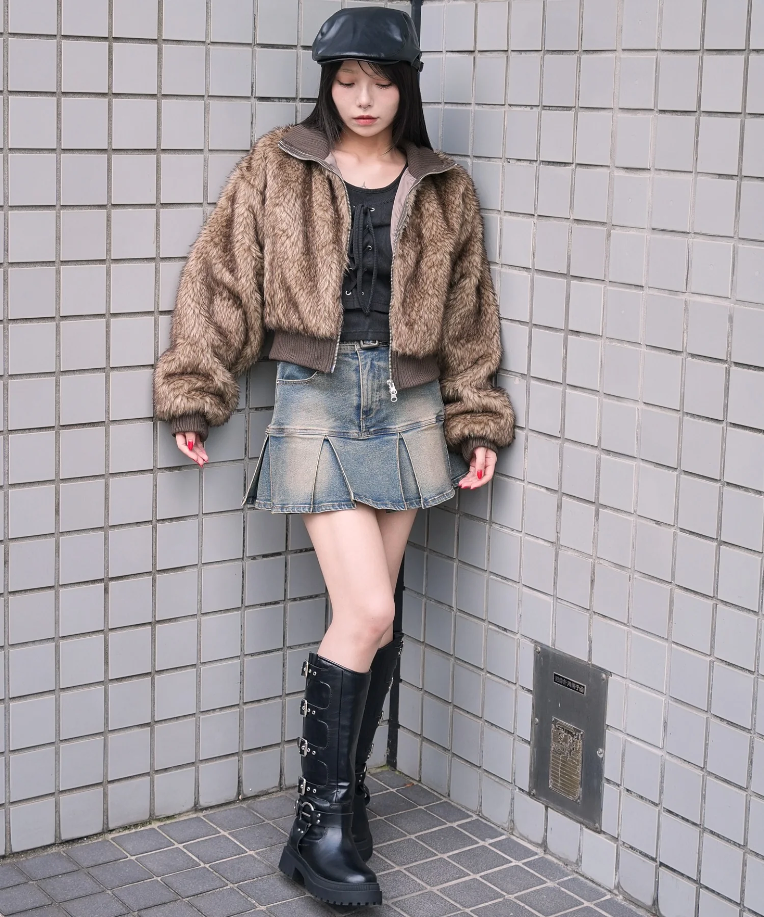フェイクファーショートブルゾン - Image 6