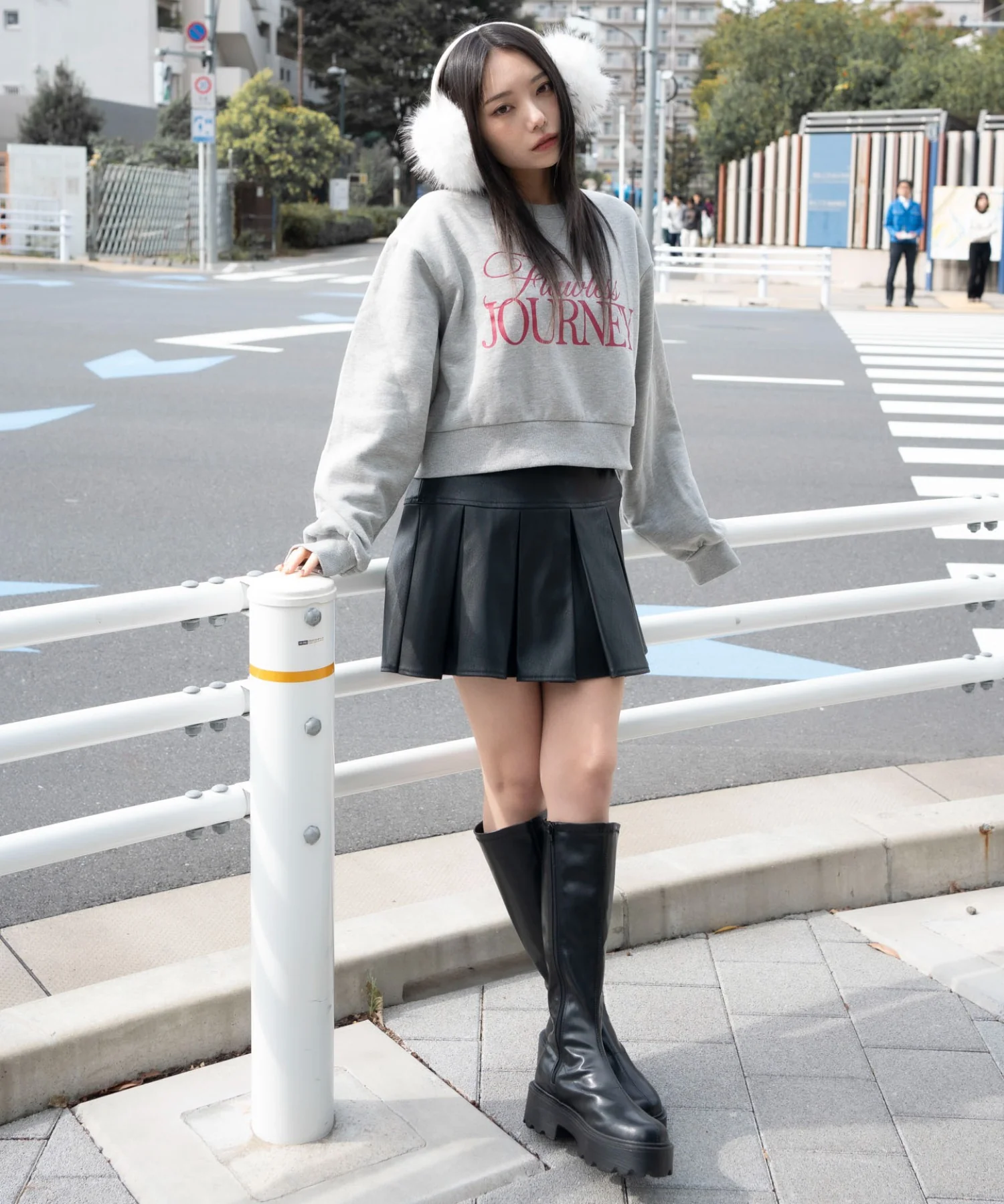 裏起毛グラフィックスウェット - Image 17