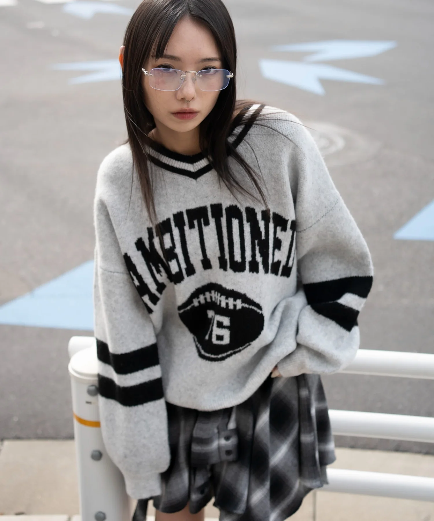 フラッフィーVネックニットBIGプルオーバー - Image 5