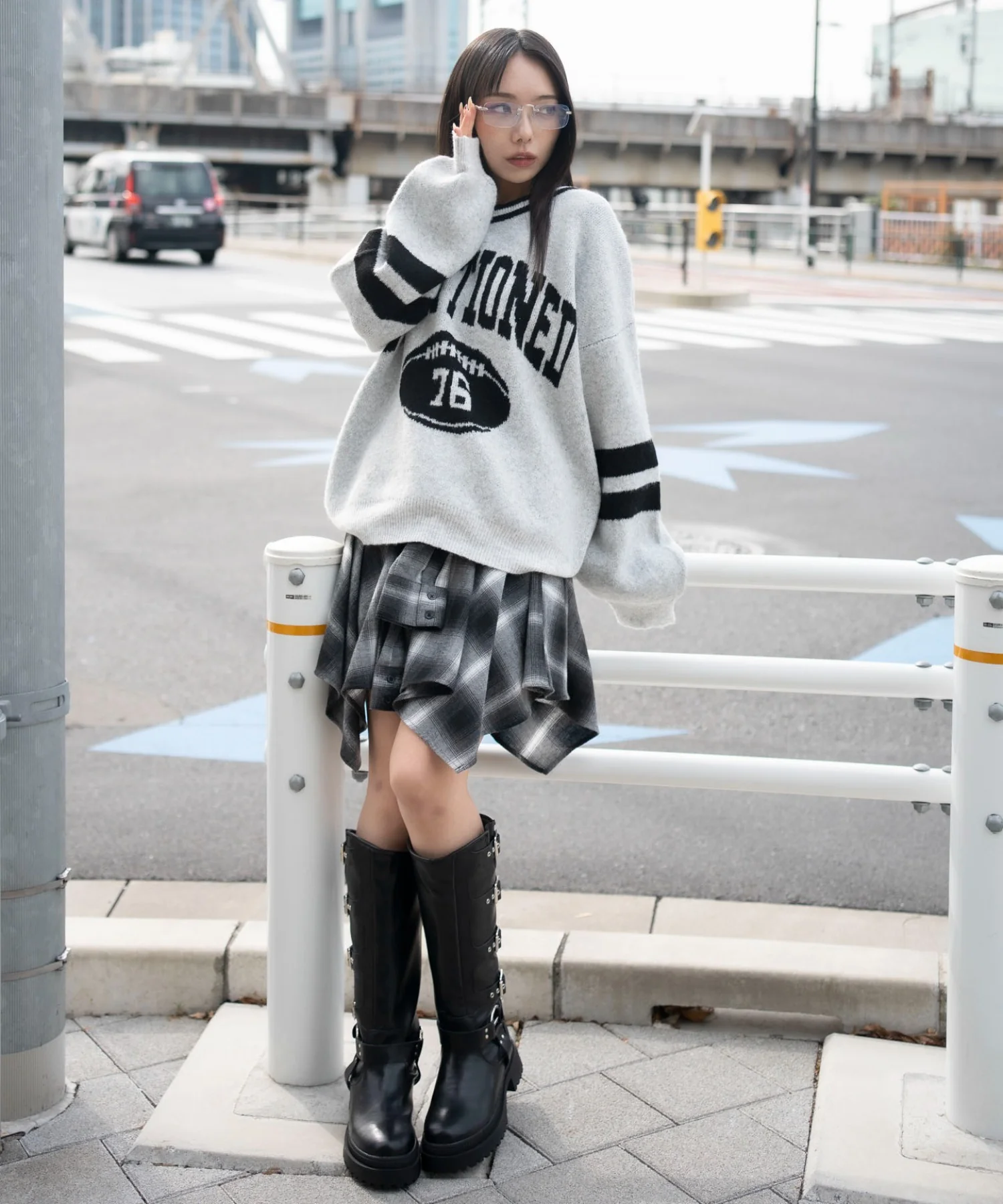 フラッフィーVネックニットBIGプルオーバー - Image 8