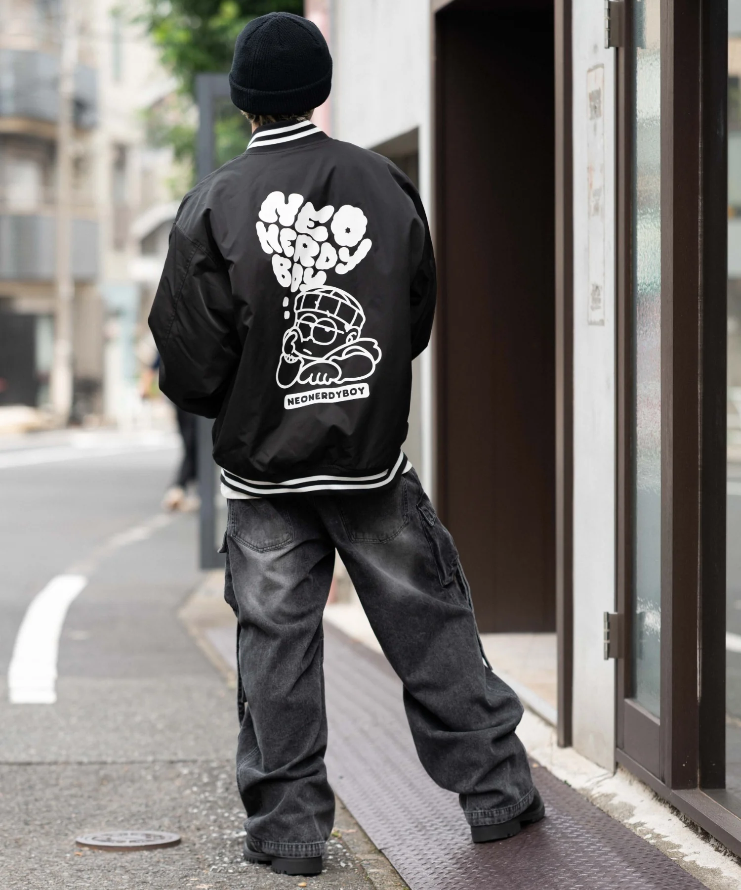 グラフィックパファースタジャン - Image 35