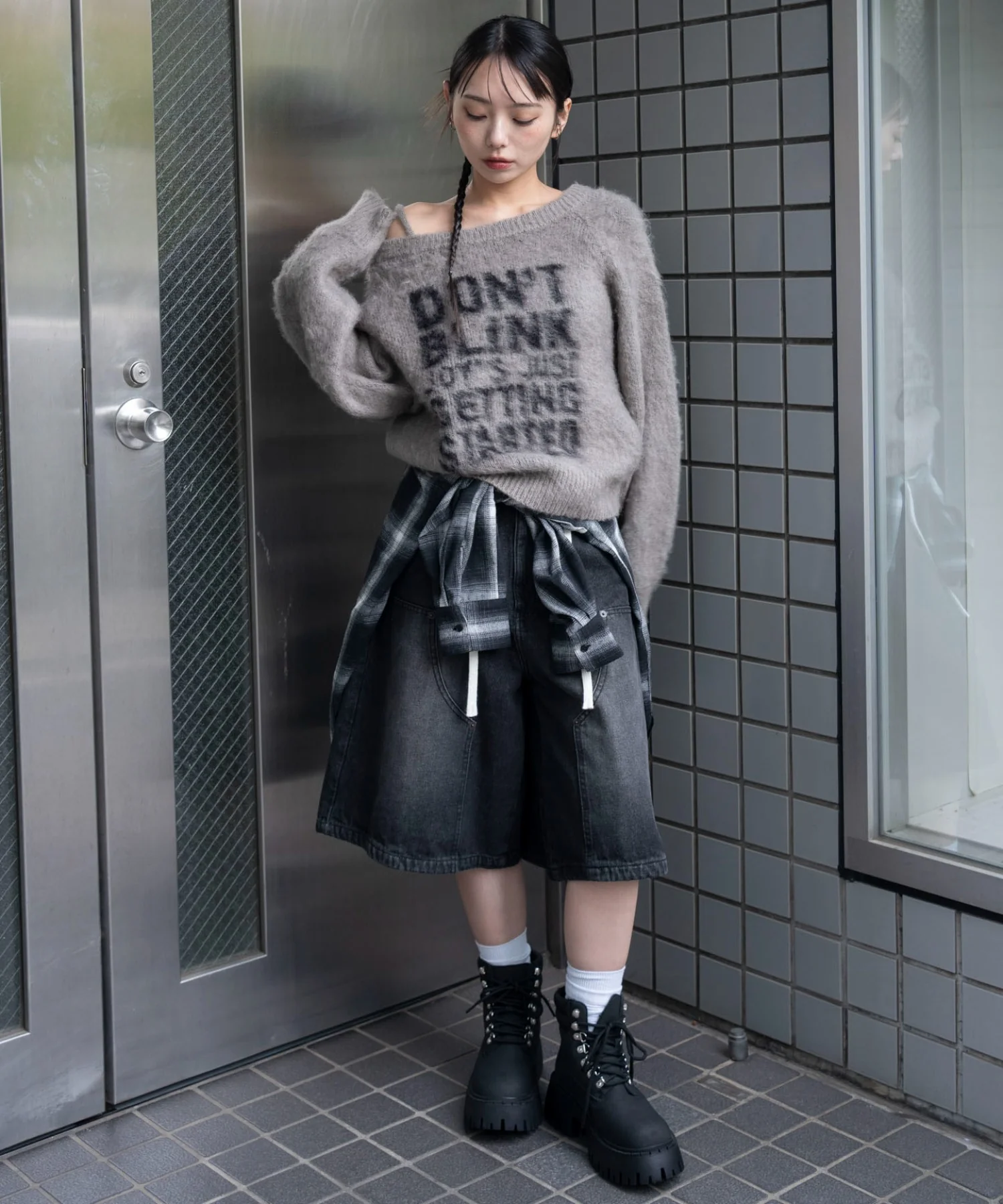シャギー2WAYグラフィックワンショルニット - Image 4