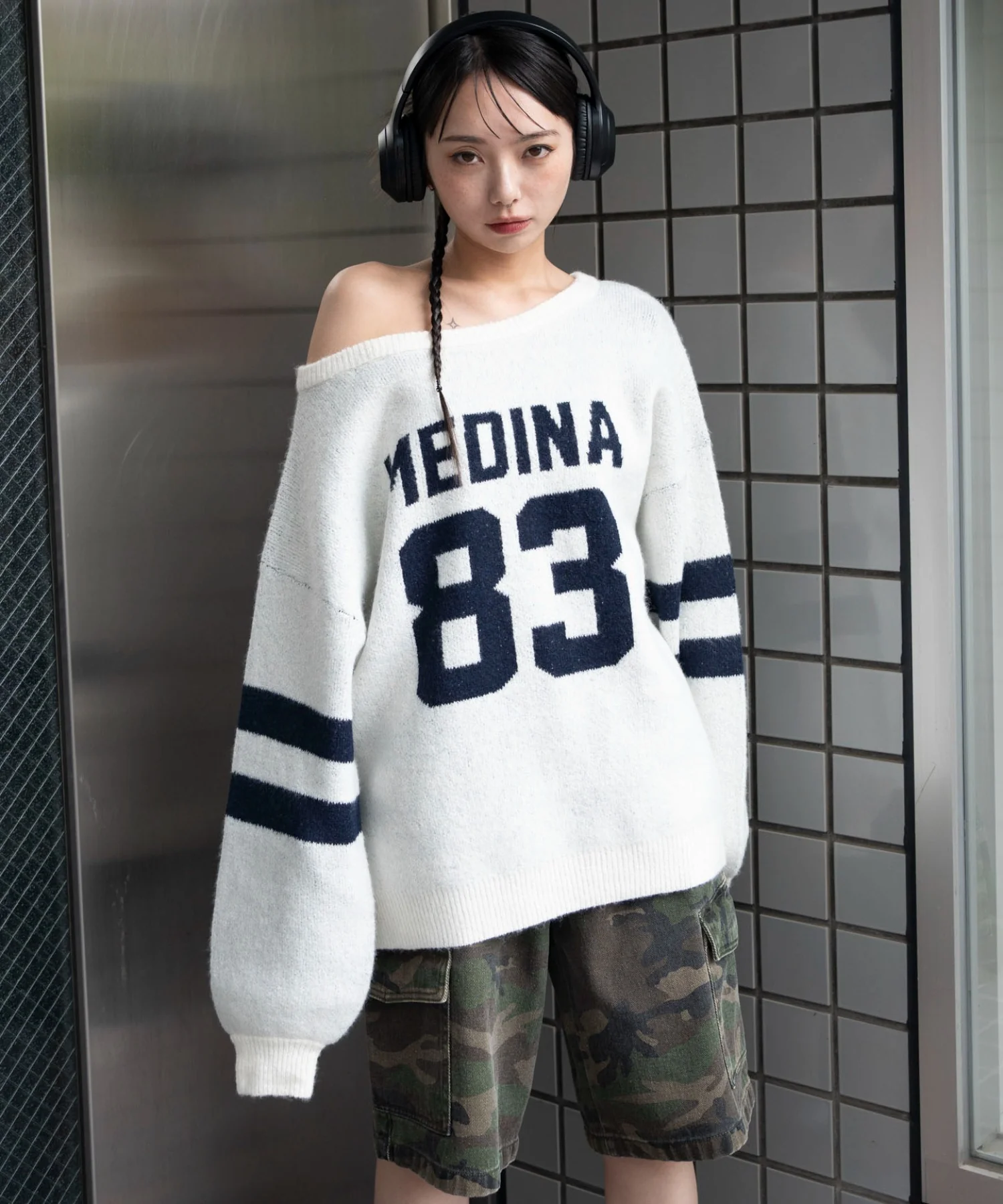 フラッフィー2WAYグラフィックワンショルBIGニット - Image 12