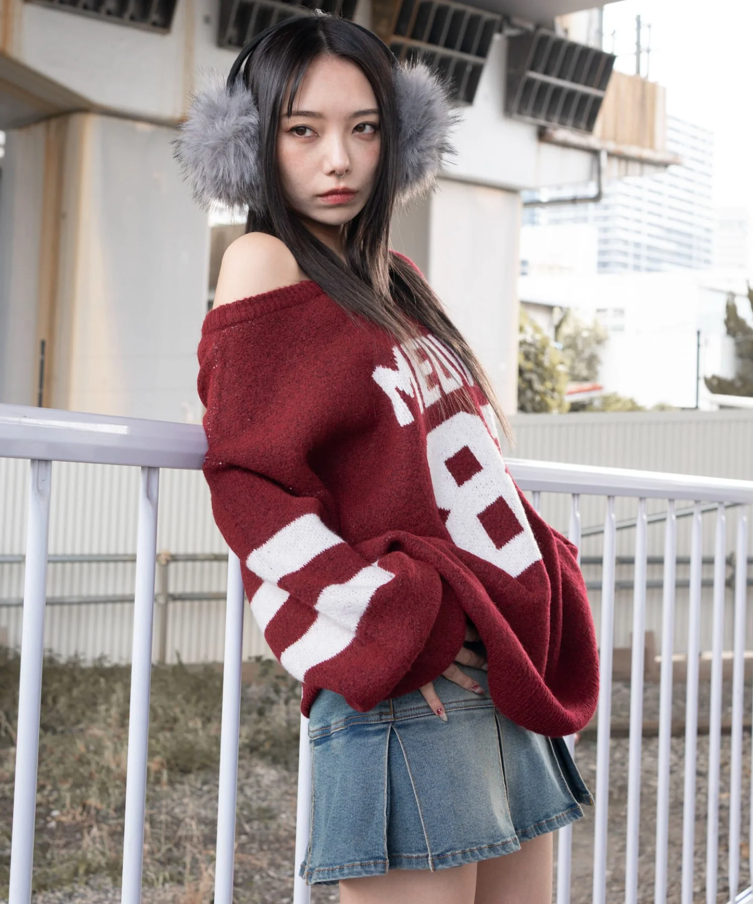 フラッフィー2WAYグラフィックワンショルBIGニット - Image 21