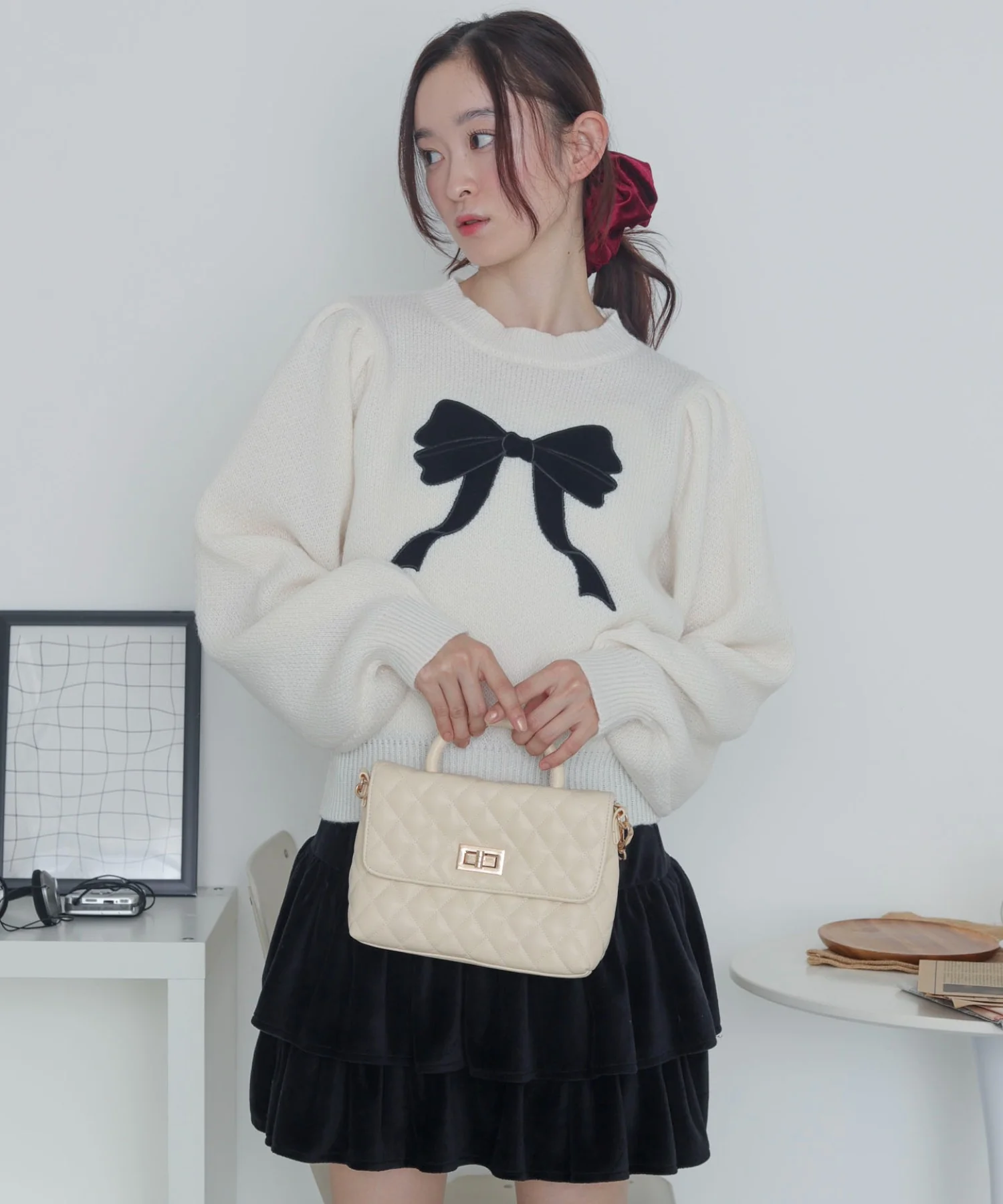 ベロアリボンアップリケタックスリーブニット - Image 11