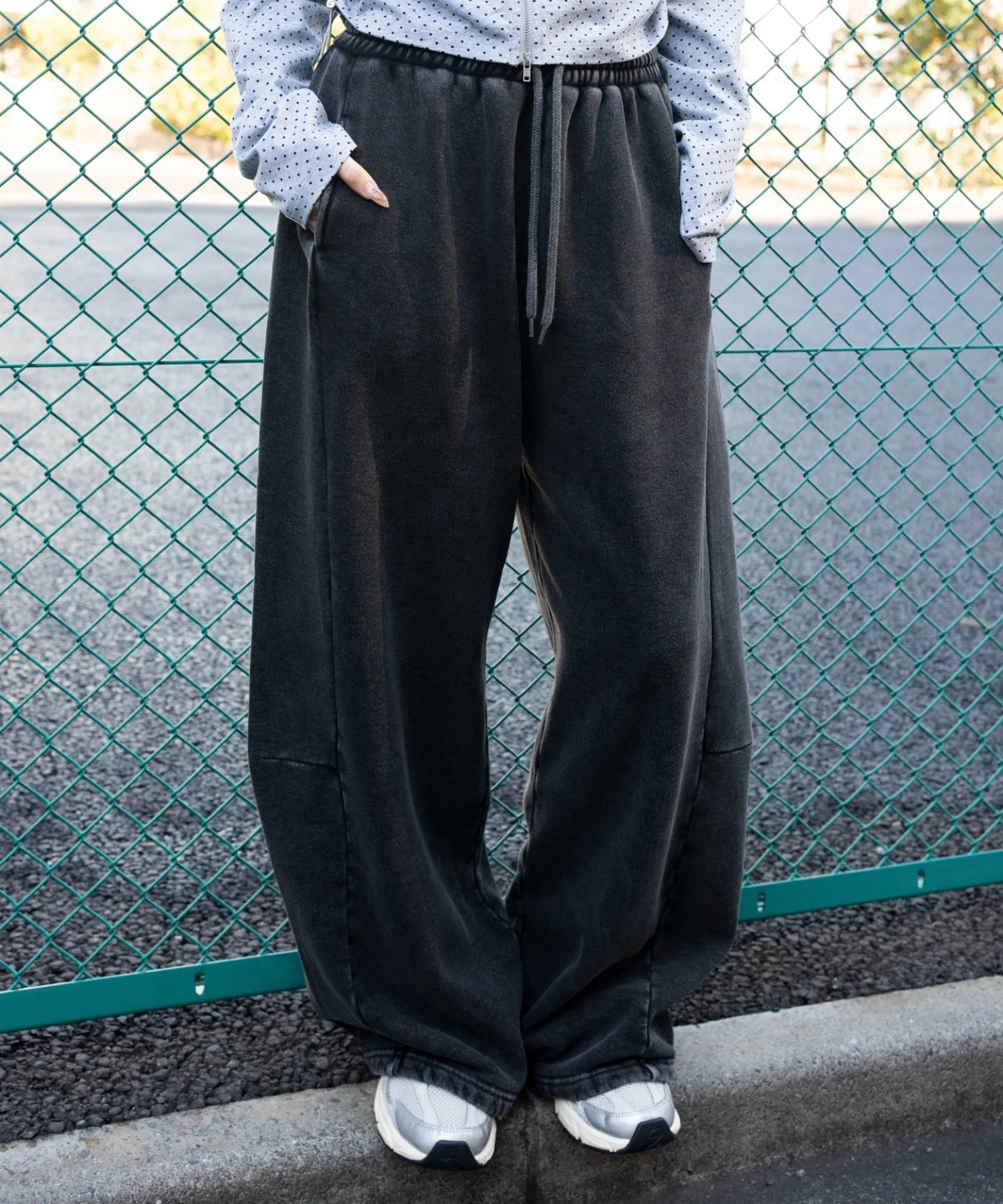 裏起毛カーブデザインスウェットパンツ - Image 15