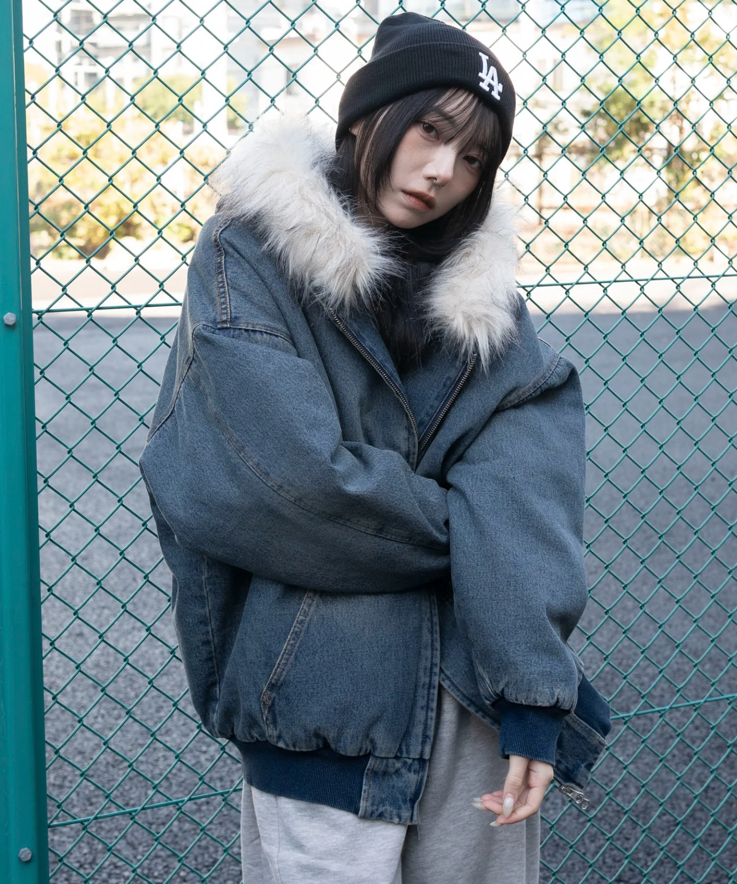 デニムキルトファーフードブルゾン - Image 9