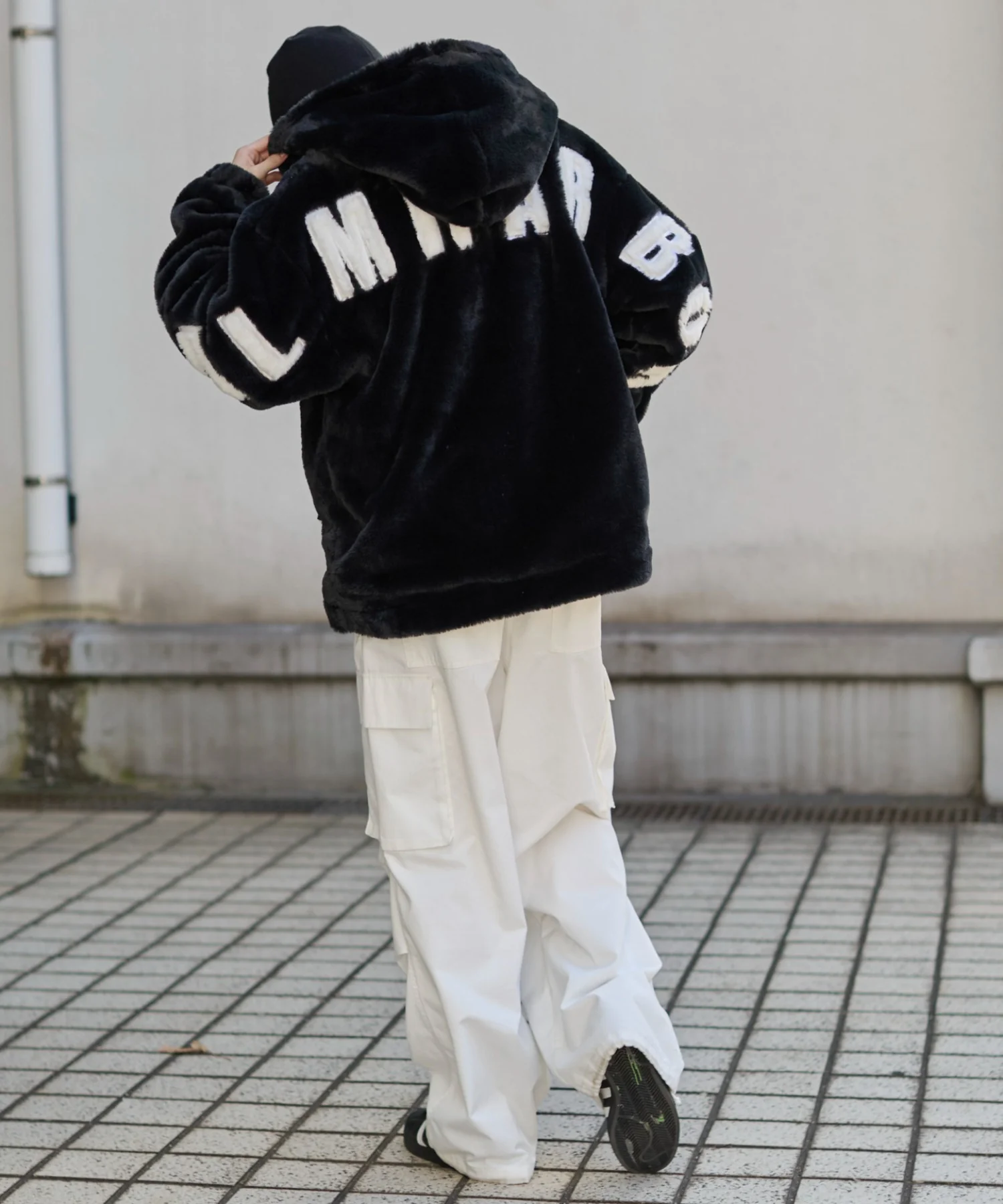 エコファーグラフィックブルゾン - Image 17