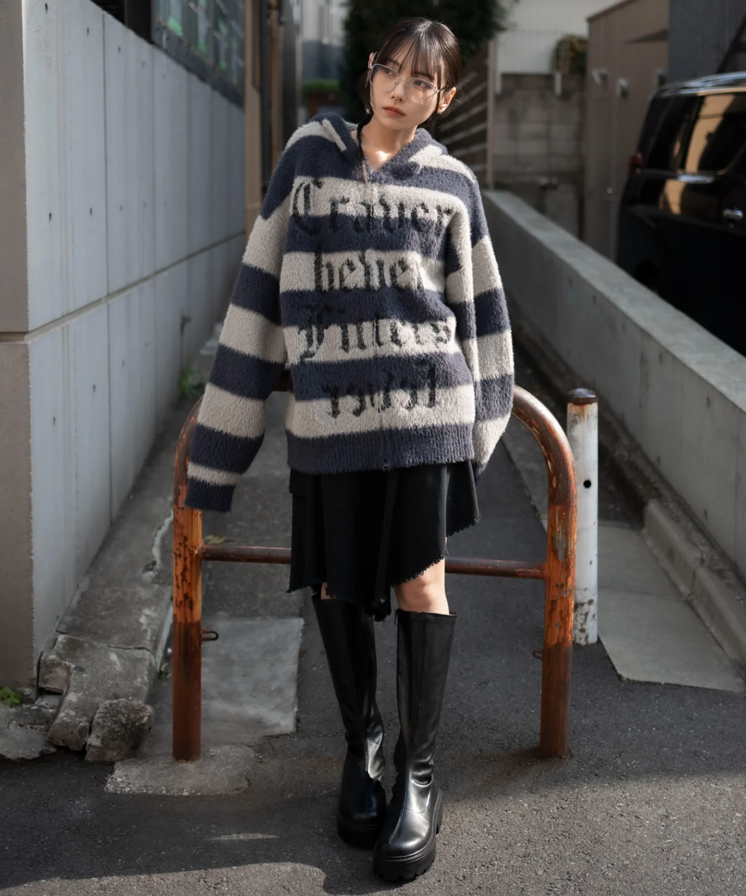 シャギーグラフィックZIPパーカー - Image 34