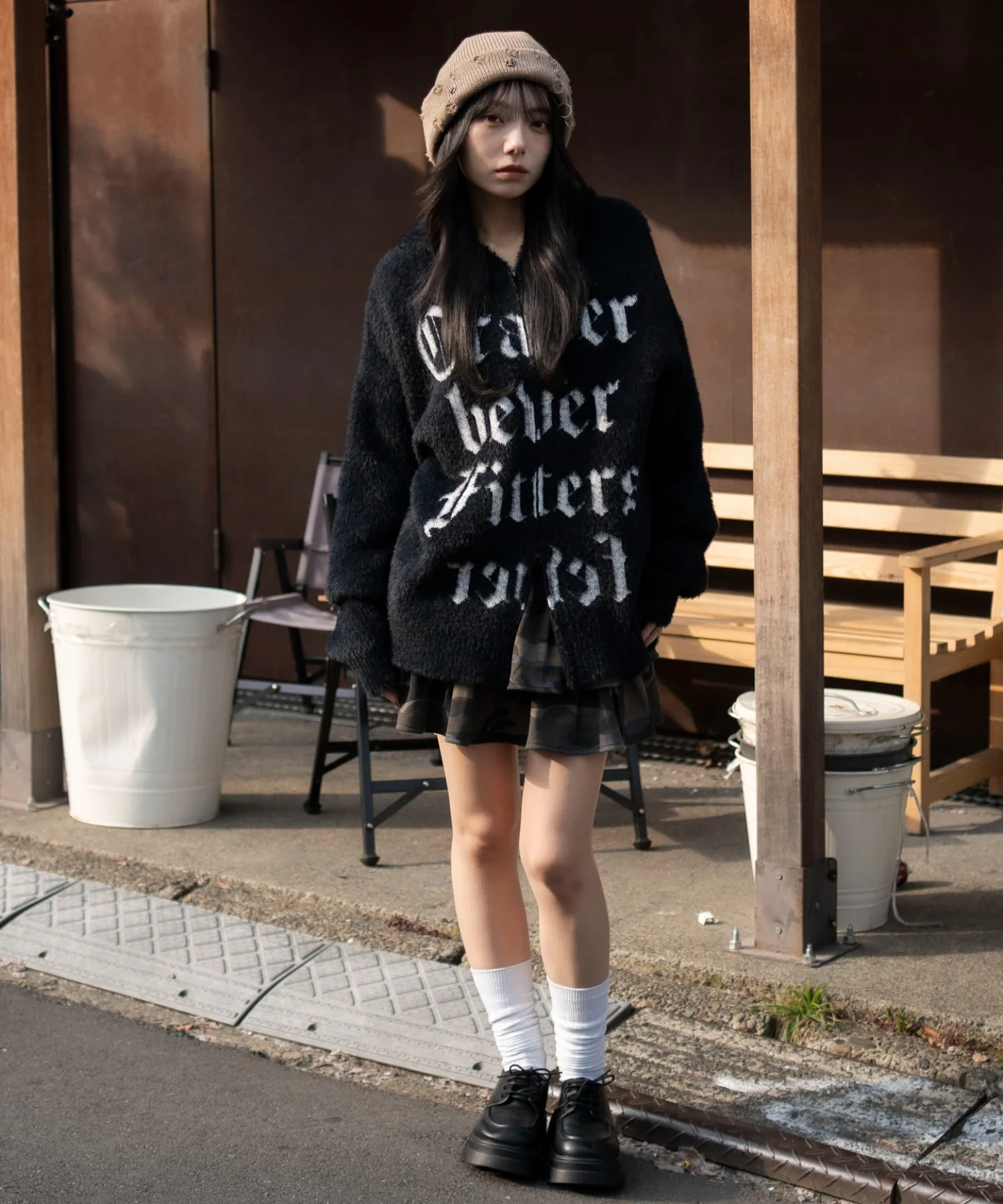 シャギーグラフィックZIPパーカー - Image 9