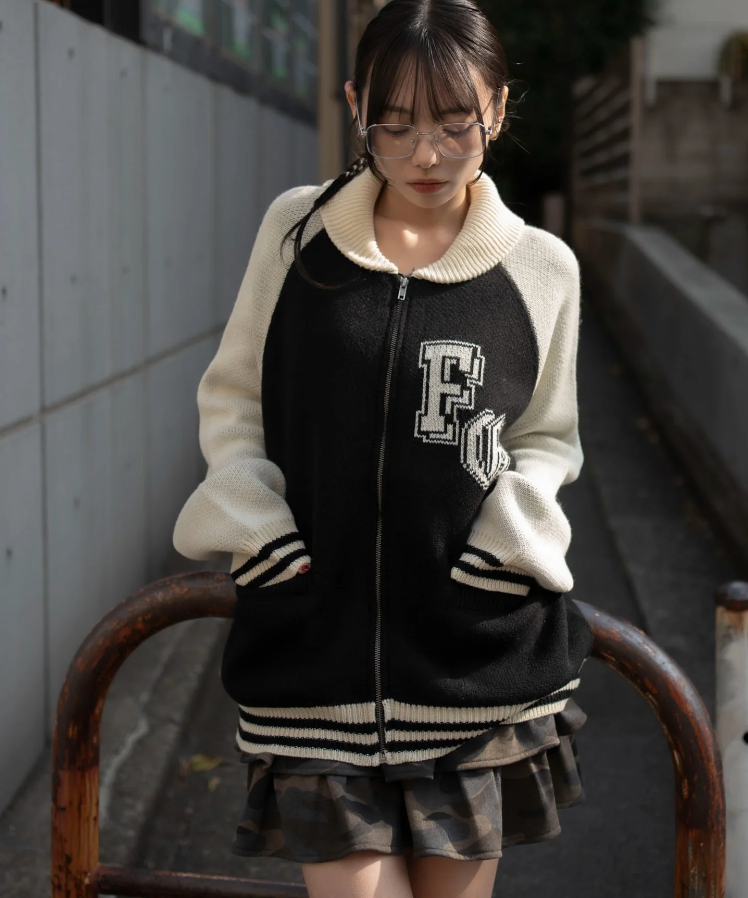 グラフィックZIPニットブルゾン - Image 35