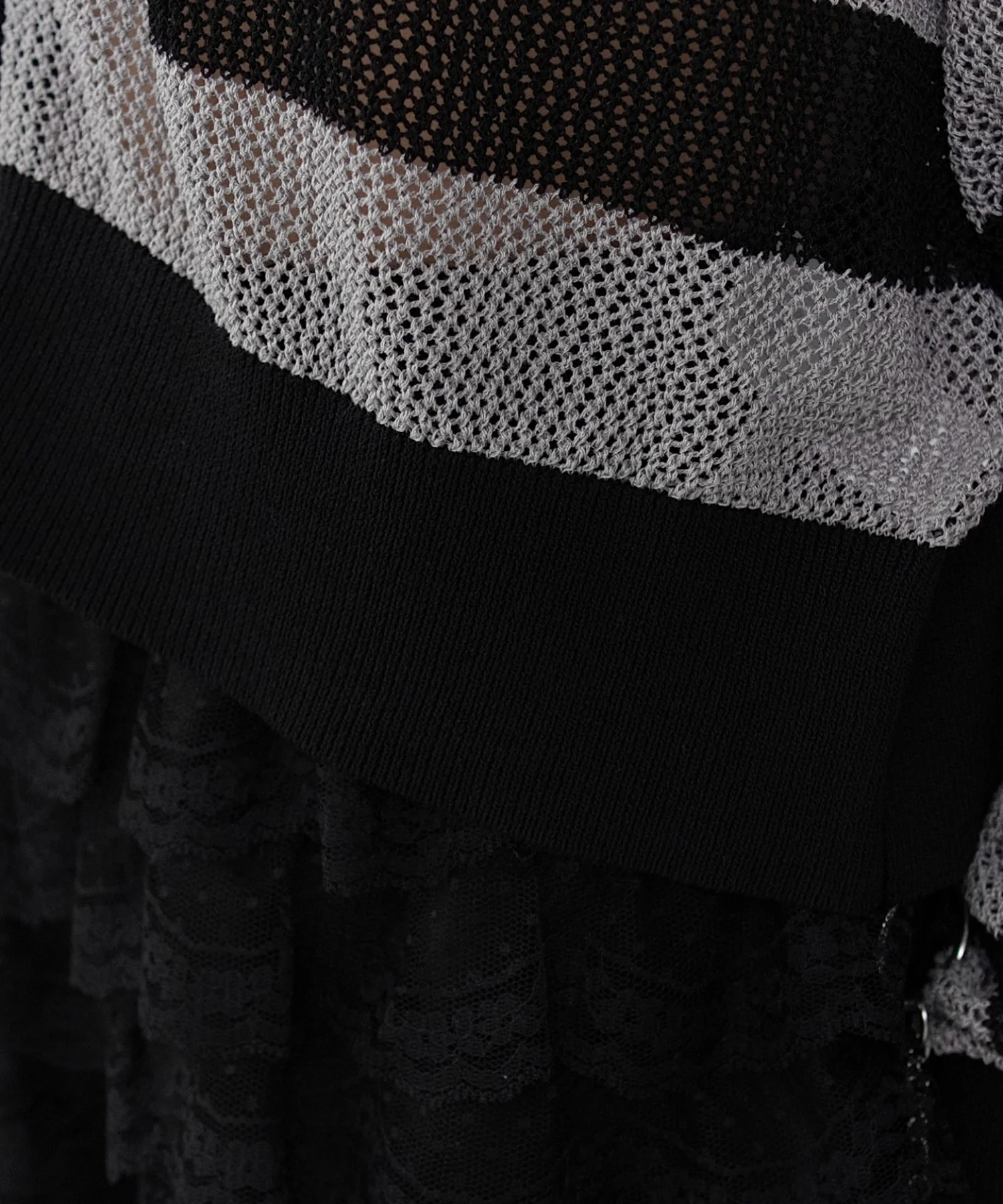 刺繍ロゴメッシュニットパーカー - Image 8
