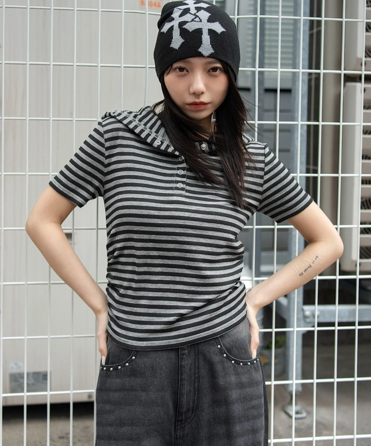ヘンリーネックフードT - Image 17